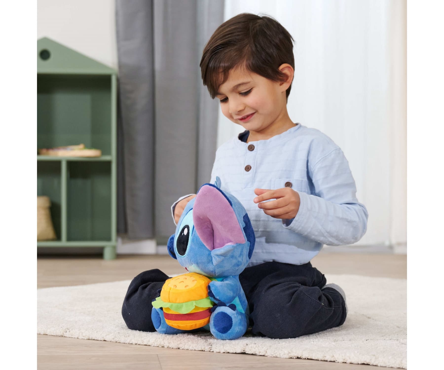 Produktbild Simba Disney Stitch mit Burger, 25cm 5 von 5