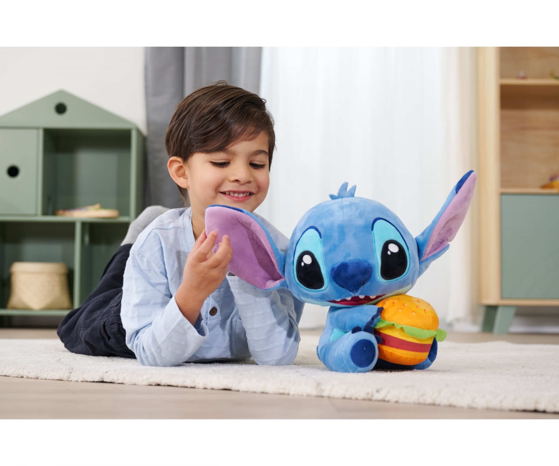 Produktbild Simba Disney Stitch mit Burger, 25cm 3 von 5