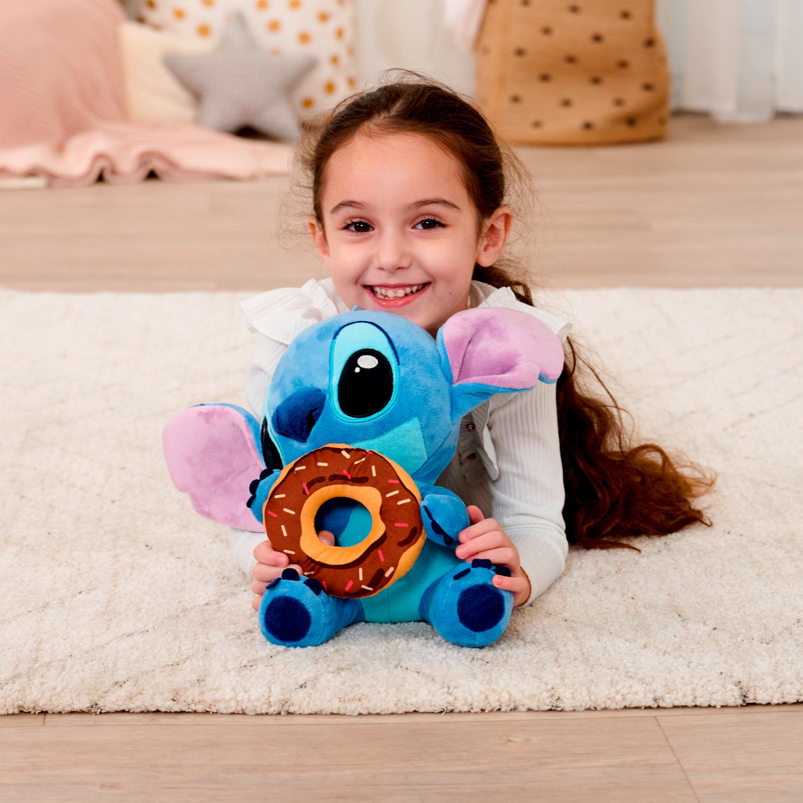 Produktbild Simba Disney Stitch mit Doughnut, 25cm 8 von 9