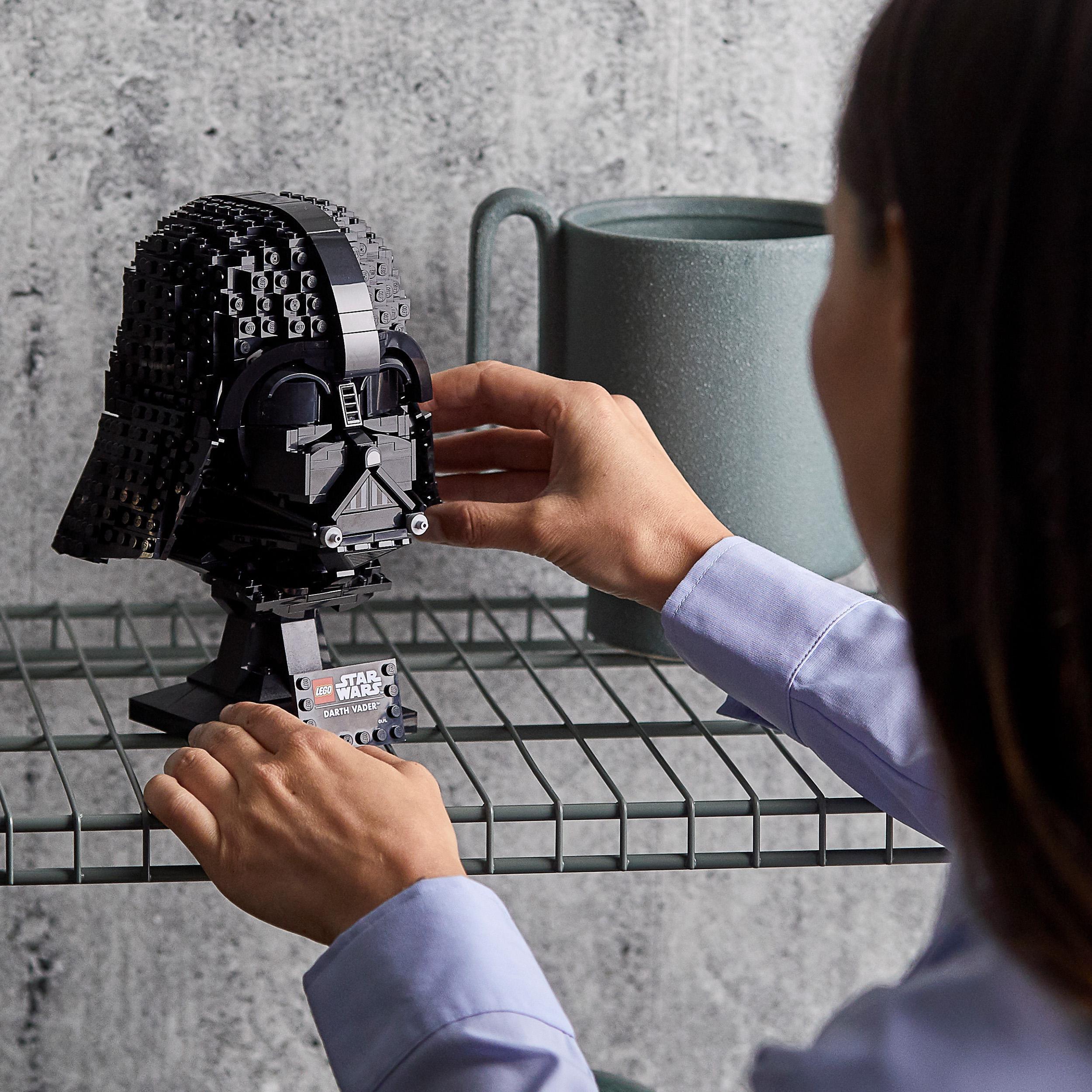Produktbild LEGO 75304 Star Wars Darth-Vader Helm Sammlerstück für Erwachsene 2 von 8