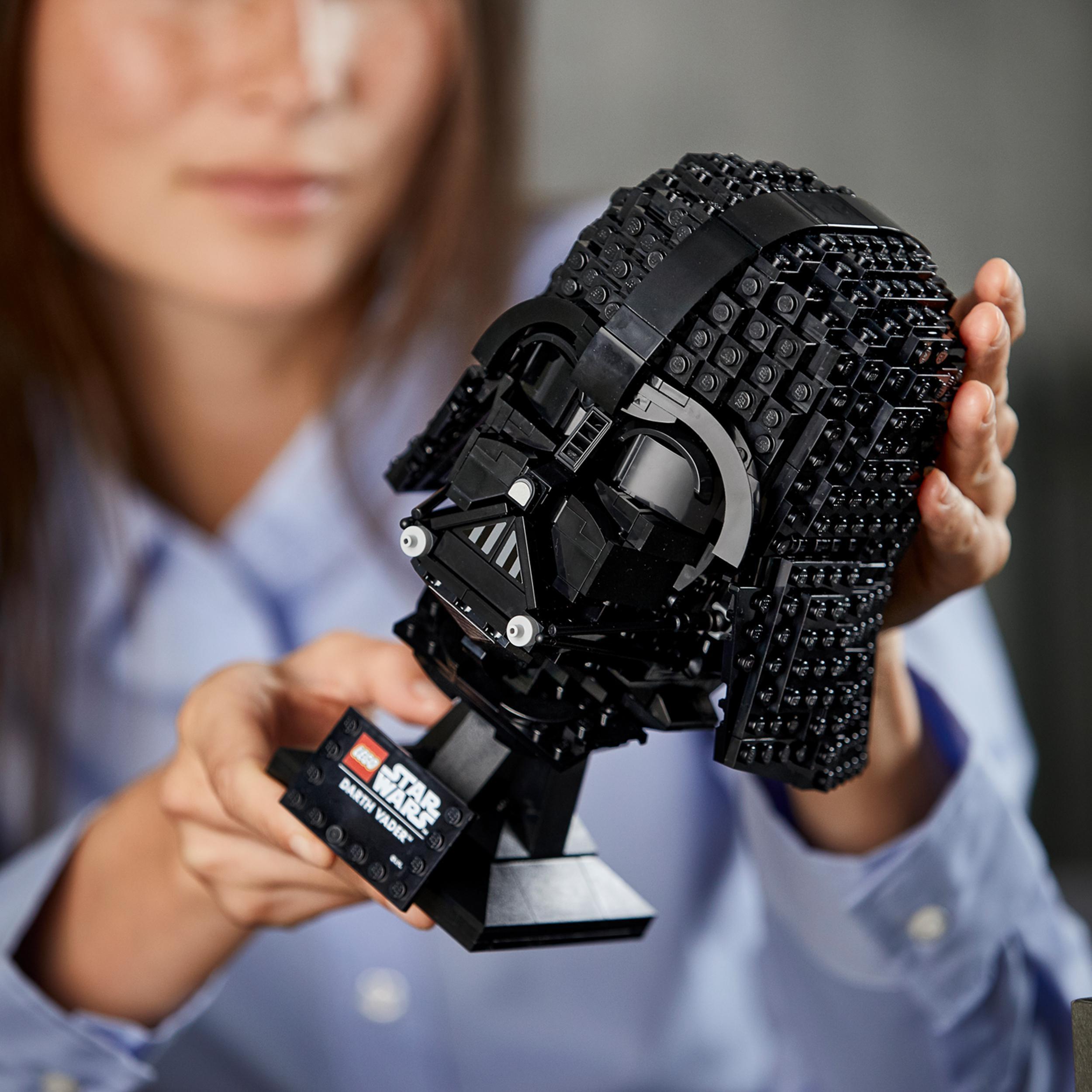 Produktbild LEGO 75304 Star Wars Darth-Vader Helm Sammlerstück für Erwachsene 4 von 8