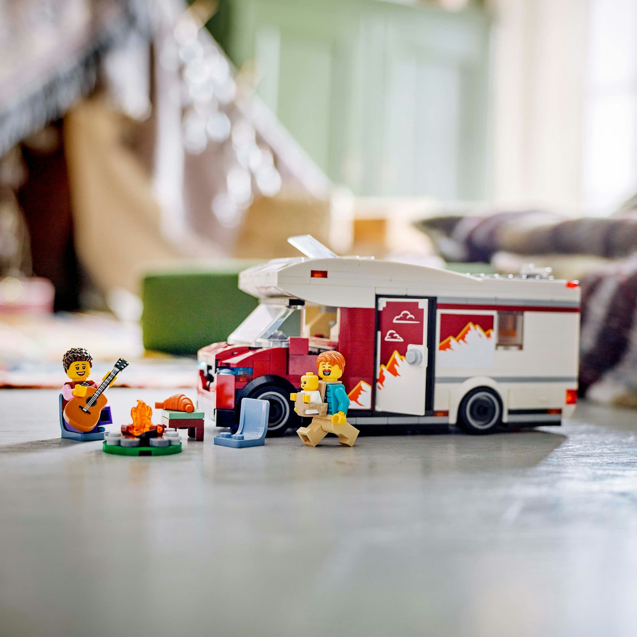 LEGO City Abenteuer-Wohnmobil - Camping Spielzeug für Kinder 60454