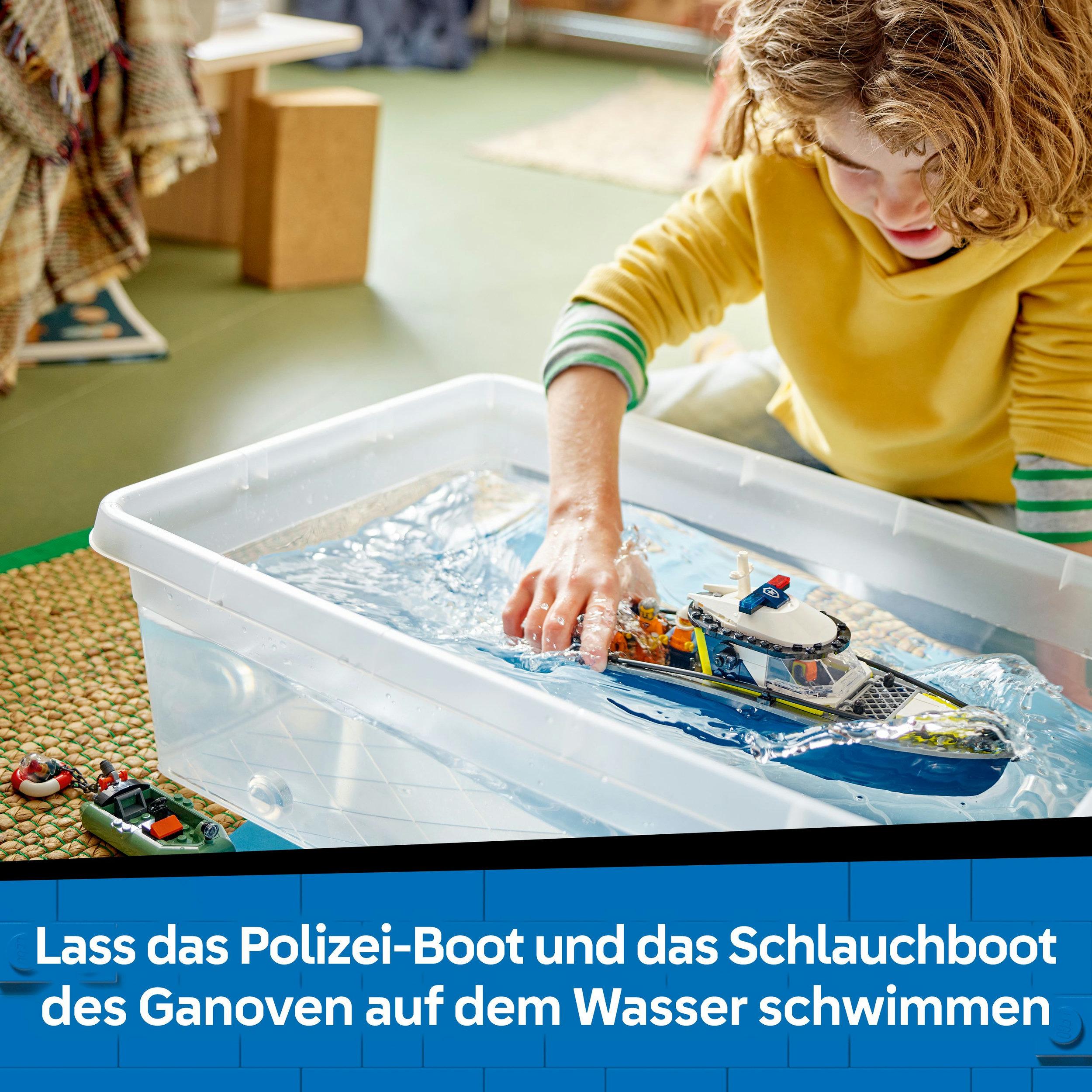 Produktbild LEGO City Verfolgungsjagd im Polizeiboot, Spielset mit Schnellboot 60456 6 von 7