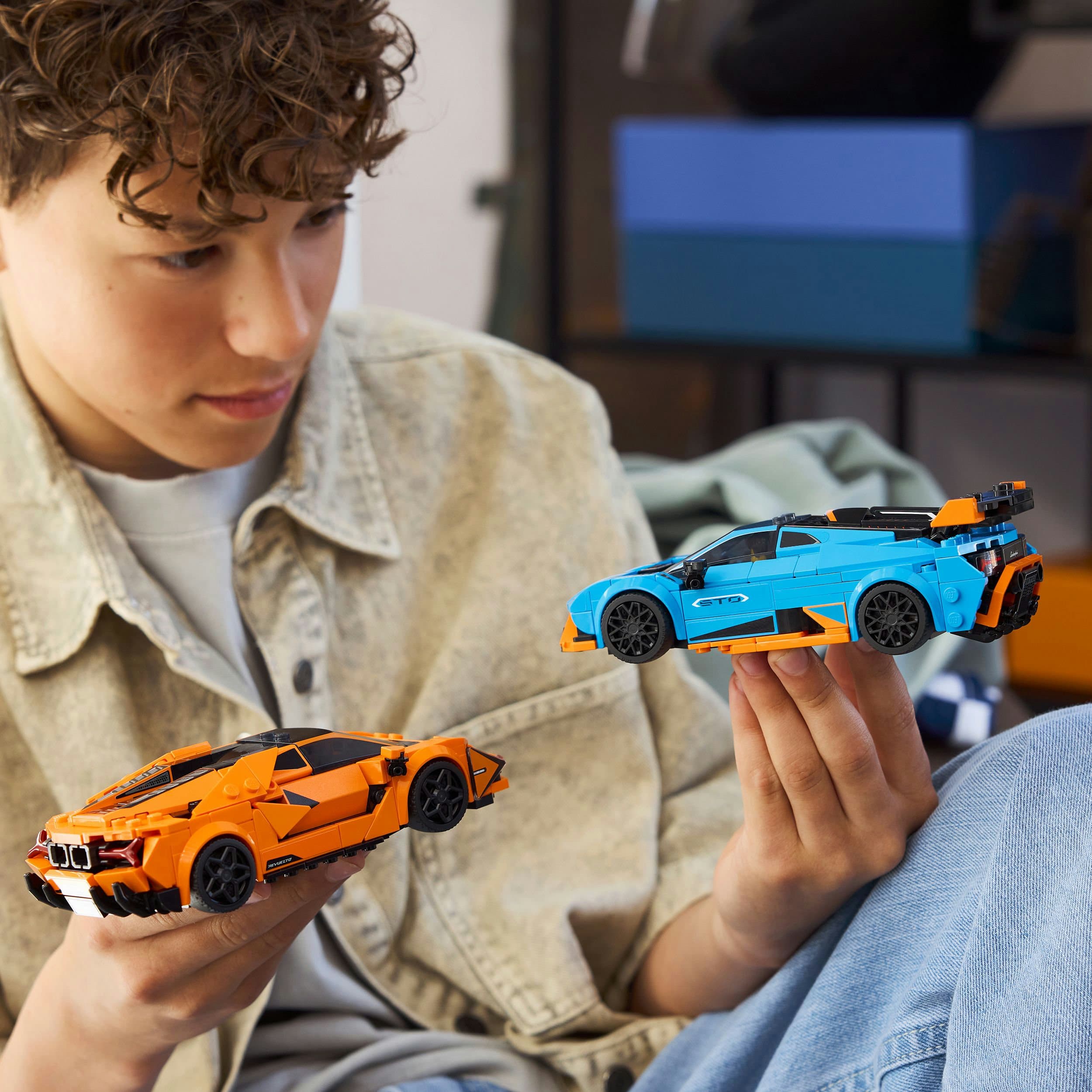 Produktbild LEGO Speed Champions Lamborghini Revuelto und Huracán STO 77238 Rennauto 7 von 8