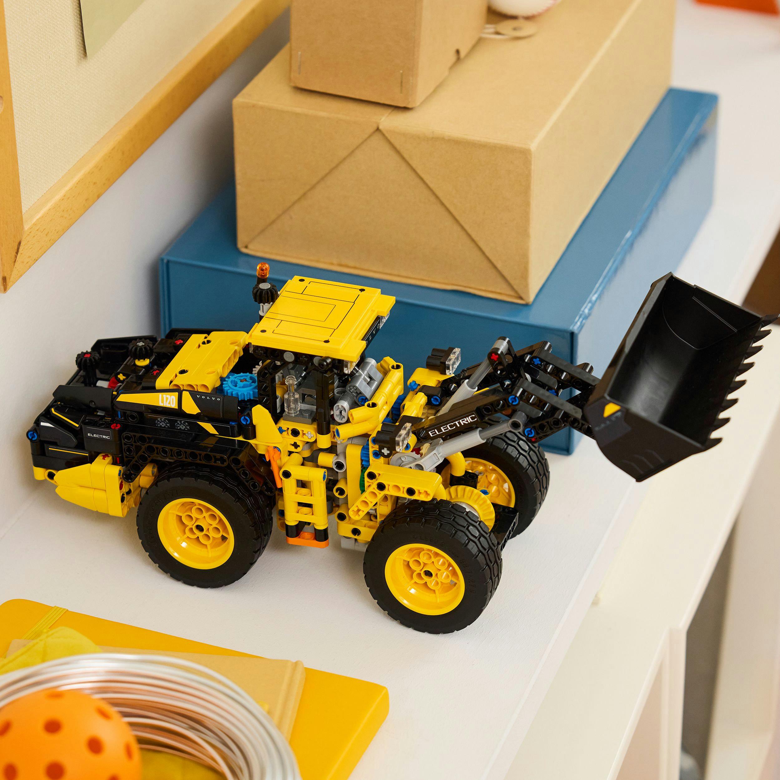 Produktbild LEGO Technic Volvo L120 Electric Radlader - Spielzeug - Geschenk - 42209 3 von 7