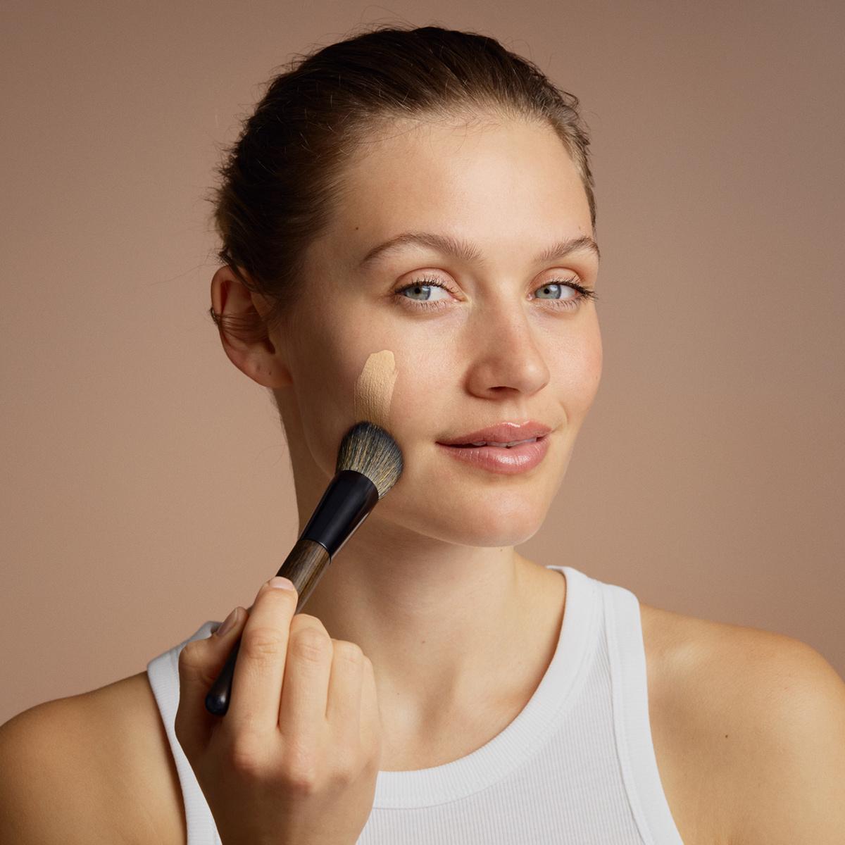 Produktbild NILENS JORD Second Skin Serum Foundation 2 von 7