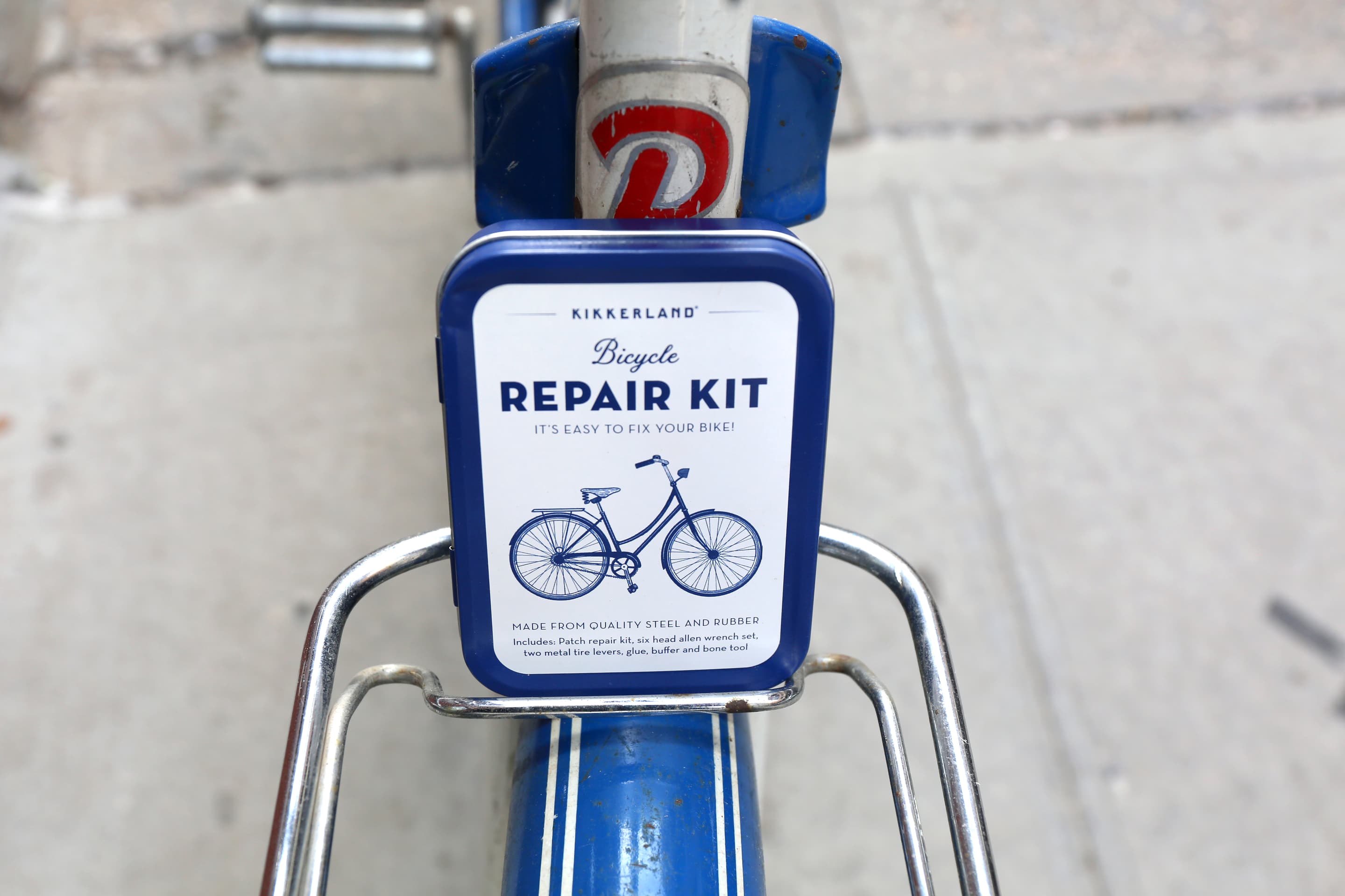 Produktbild Kikkerland Fahrrad Reparaturset 3 von 5