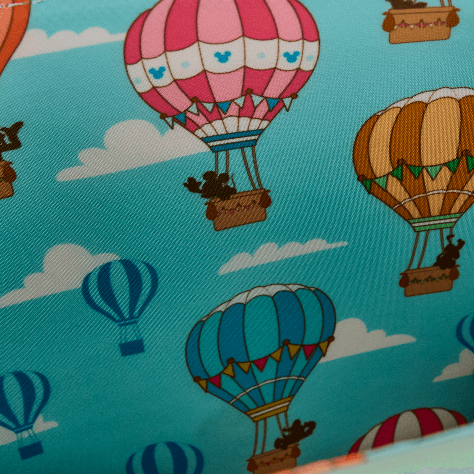 Produktbild Loungefly Disney Mickey & Friends Hot Air Balloon Crossbody Bag 2 von 5