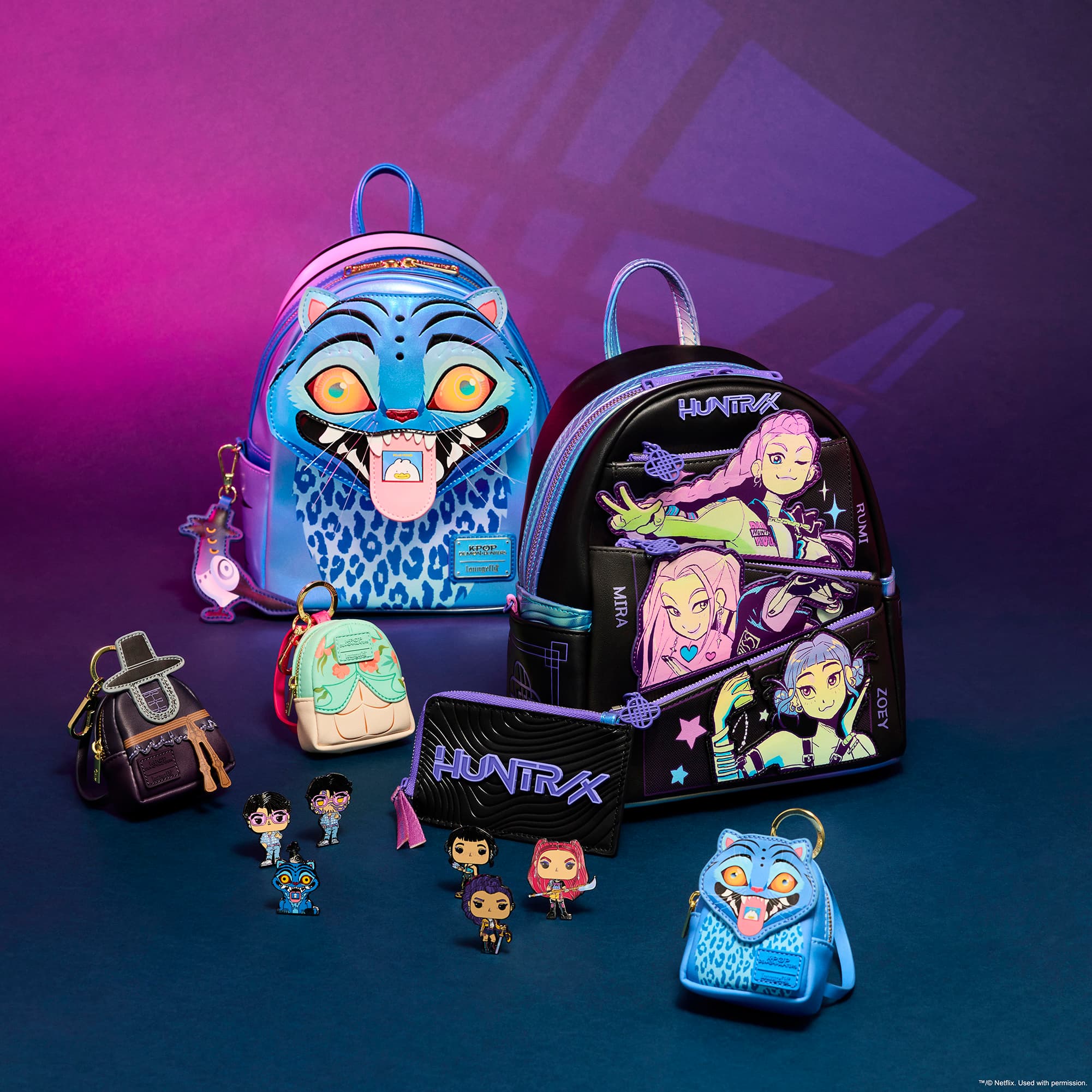 Loungefly KPop Demon Hunters HUNTR/X Mini-Rucksack mit Fotokarten-Anhänger