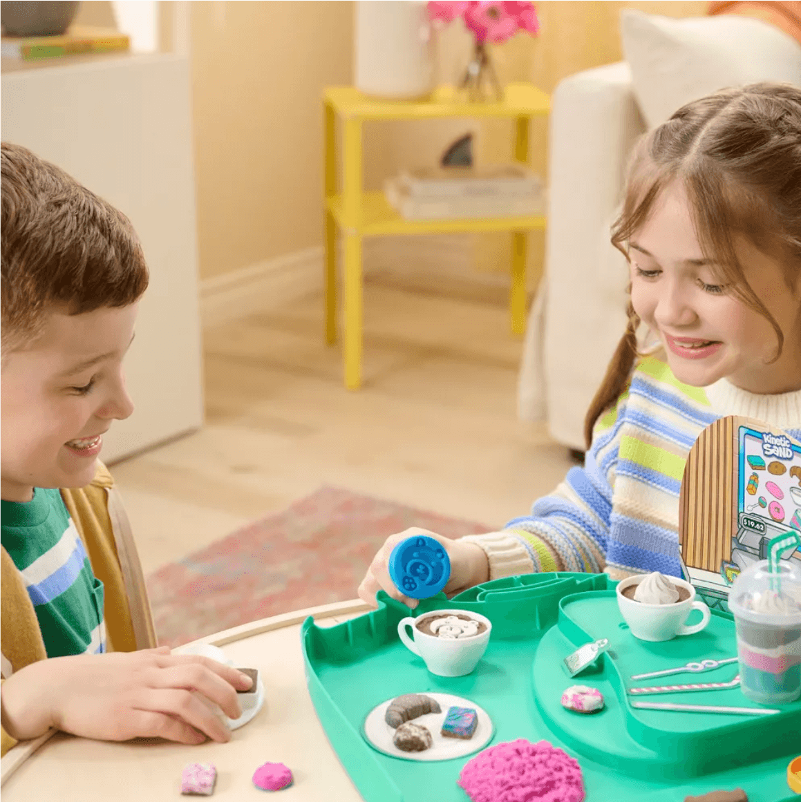 Produktbild Kinetic Sand Café Shop – Kreativer Spielspaß für kleine Baristas! 5 von 5