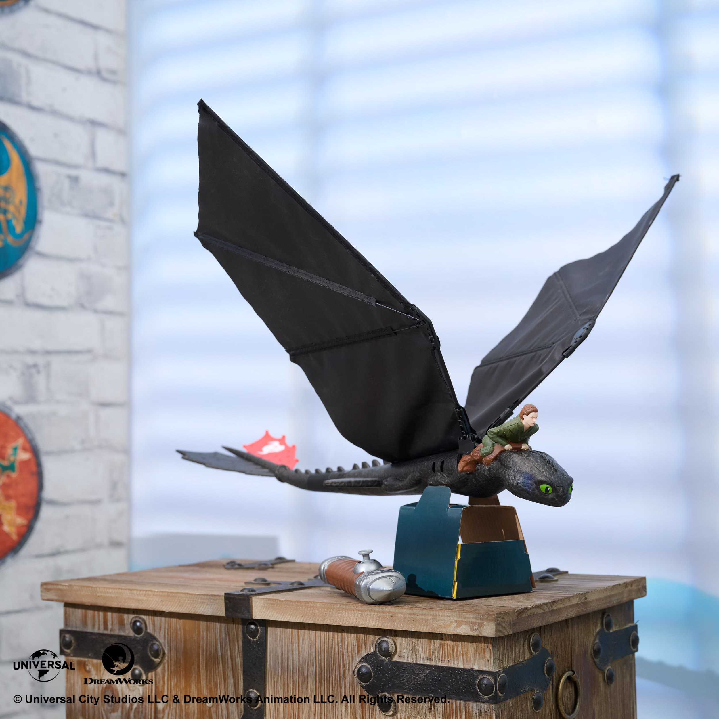 Produktbild Spin Master RC-Flugdrache Ohnezahn – Magischer Flugspaß für kleine Drachenreiter 3 von 10