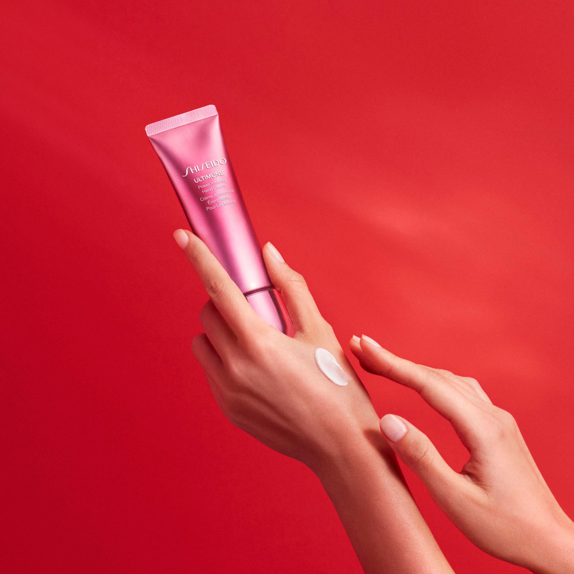 Produktbild SHISEIDO Ultimune Power Infusing Hand Cream 2 von 2