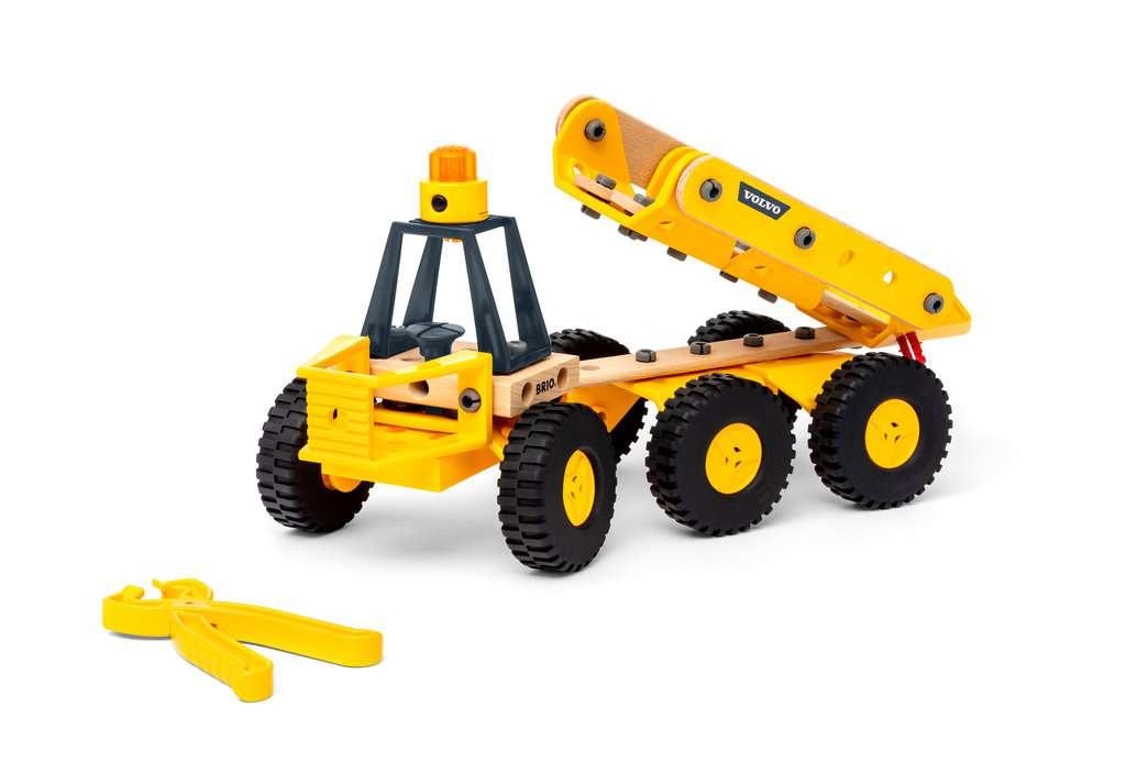 Produktbild BRIO Builder - Volvo Muldenkipper - Starkes Baufahrzeug mit kippbarer Ladefläche, Knicklenkung und Lichtmodul 12 von 14