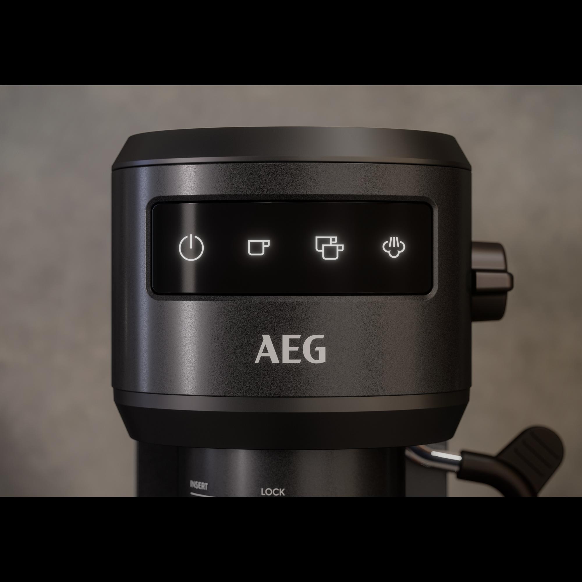 Produktbild AEG Espresso-Siebträgermaschine EC6-1-6BST 5 von 9