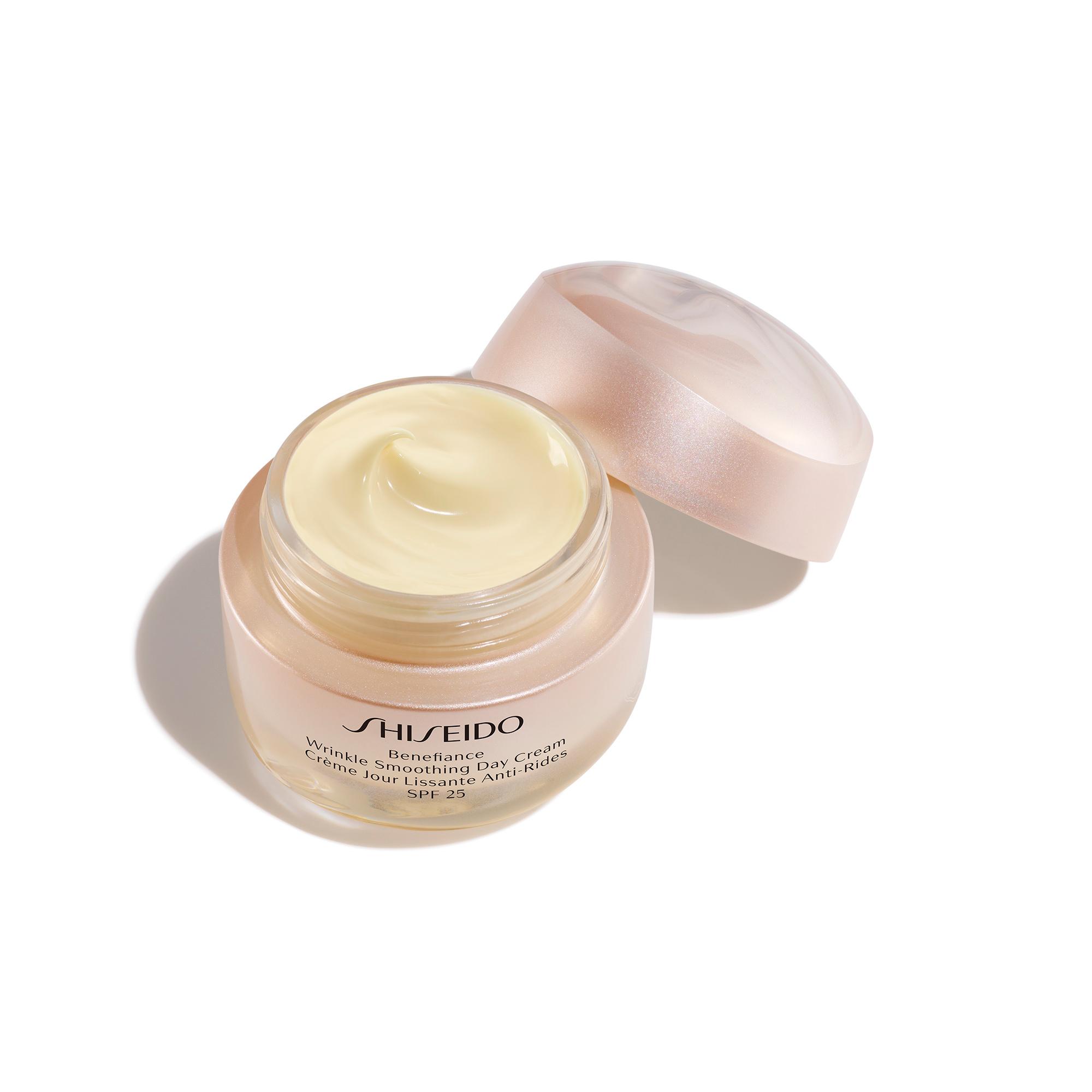 Produktbild SHISEIDO Benefiance Wrinkle Smooth Day Cream 2 von 2