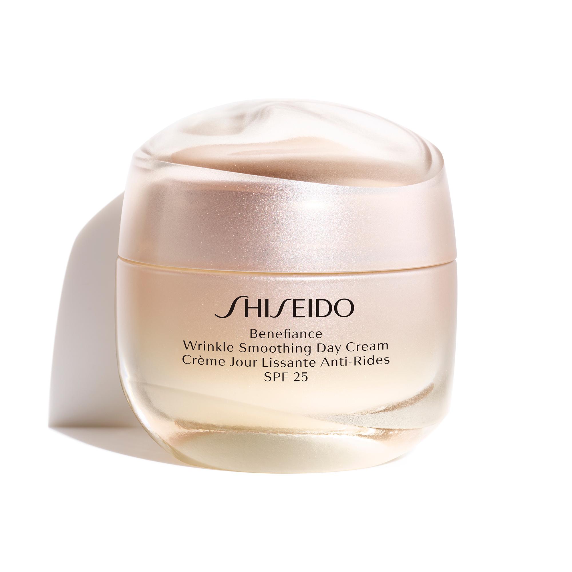 SHISEIDO Benefiance Wrinkle Smooth Day Cream