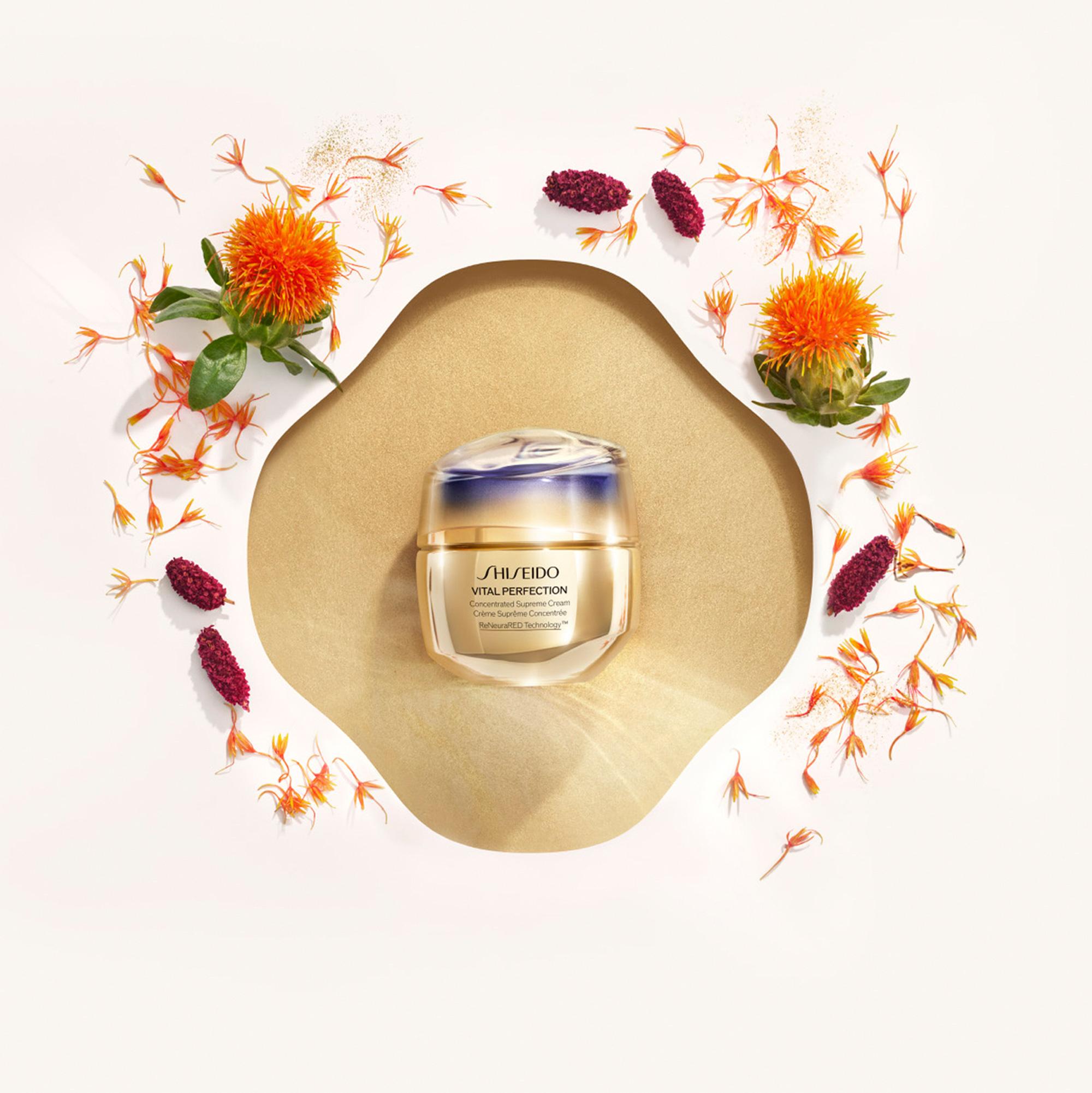 Produktbild SHISEIDO Vital Perfection Concentrated Supreme Cream 8 von 8