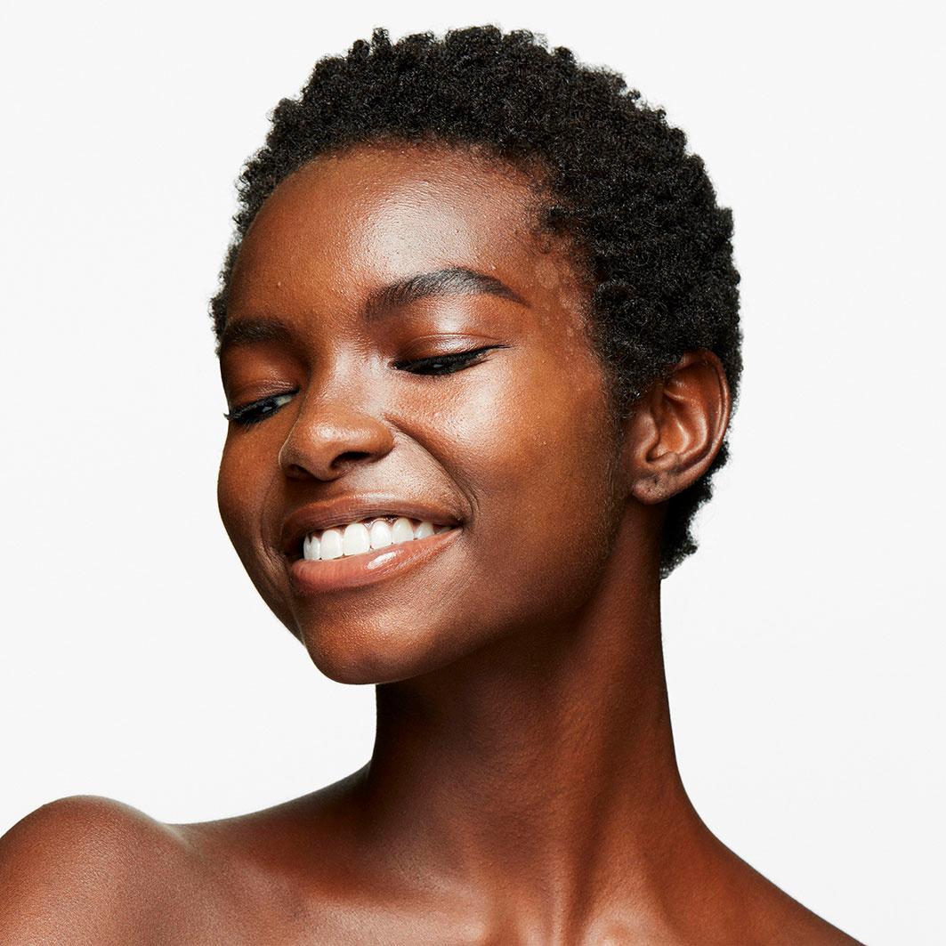 Produktbild MAC Strobe Dewy Skin Tint 2 von 3