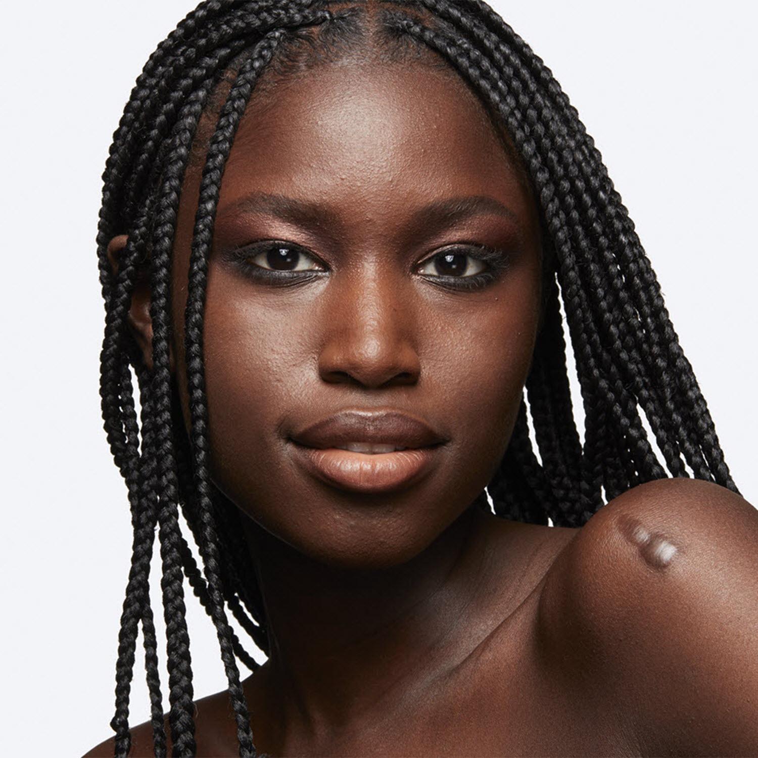 Produktbild MAC Studio Fix Veil Loose Powder 2 von 2