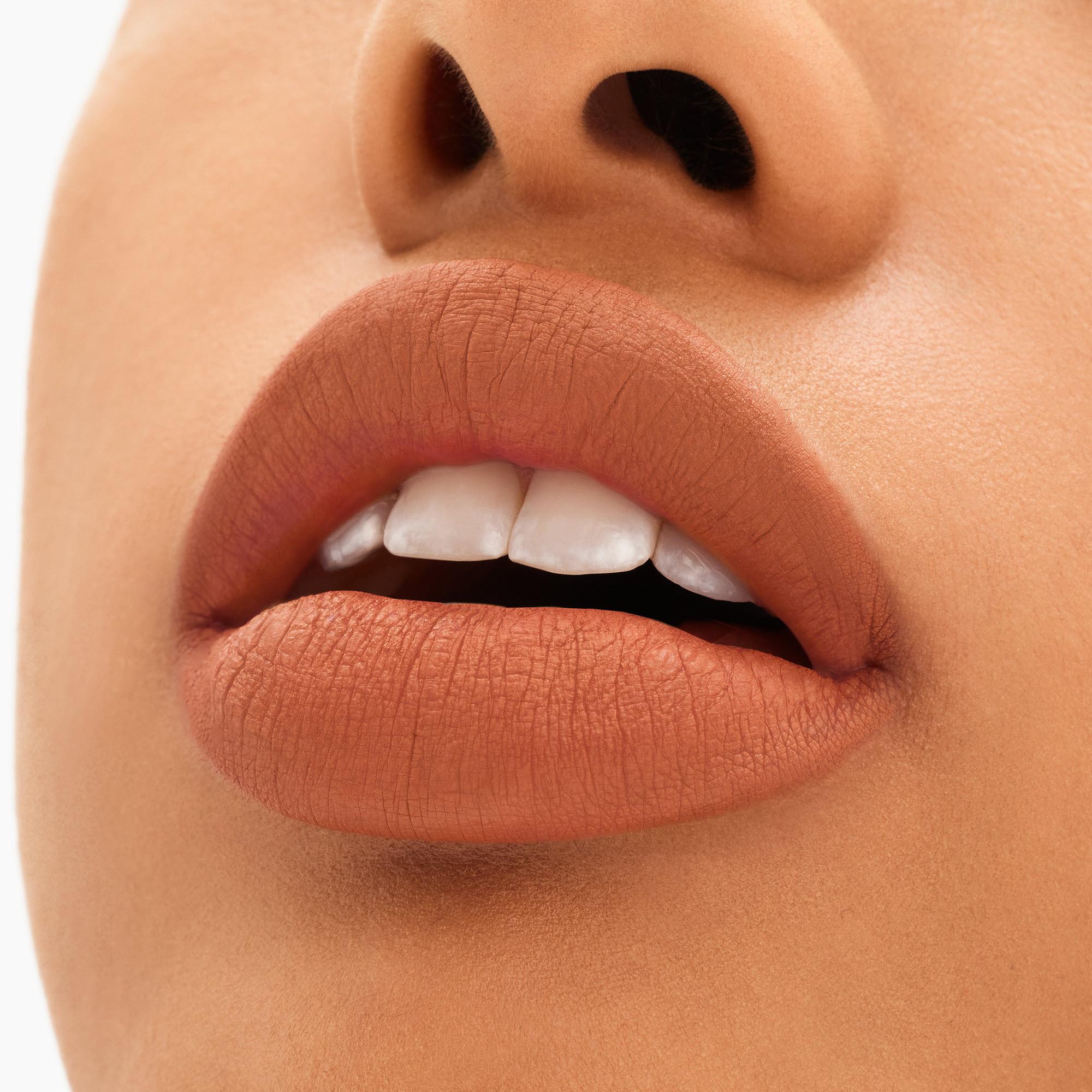 Produktbild MAC Locked Kiss Lipstick 2 von 3
