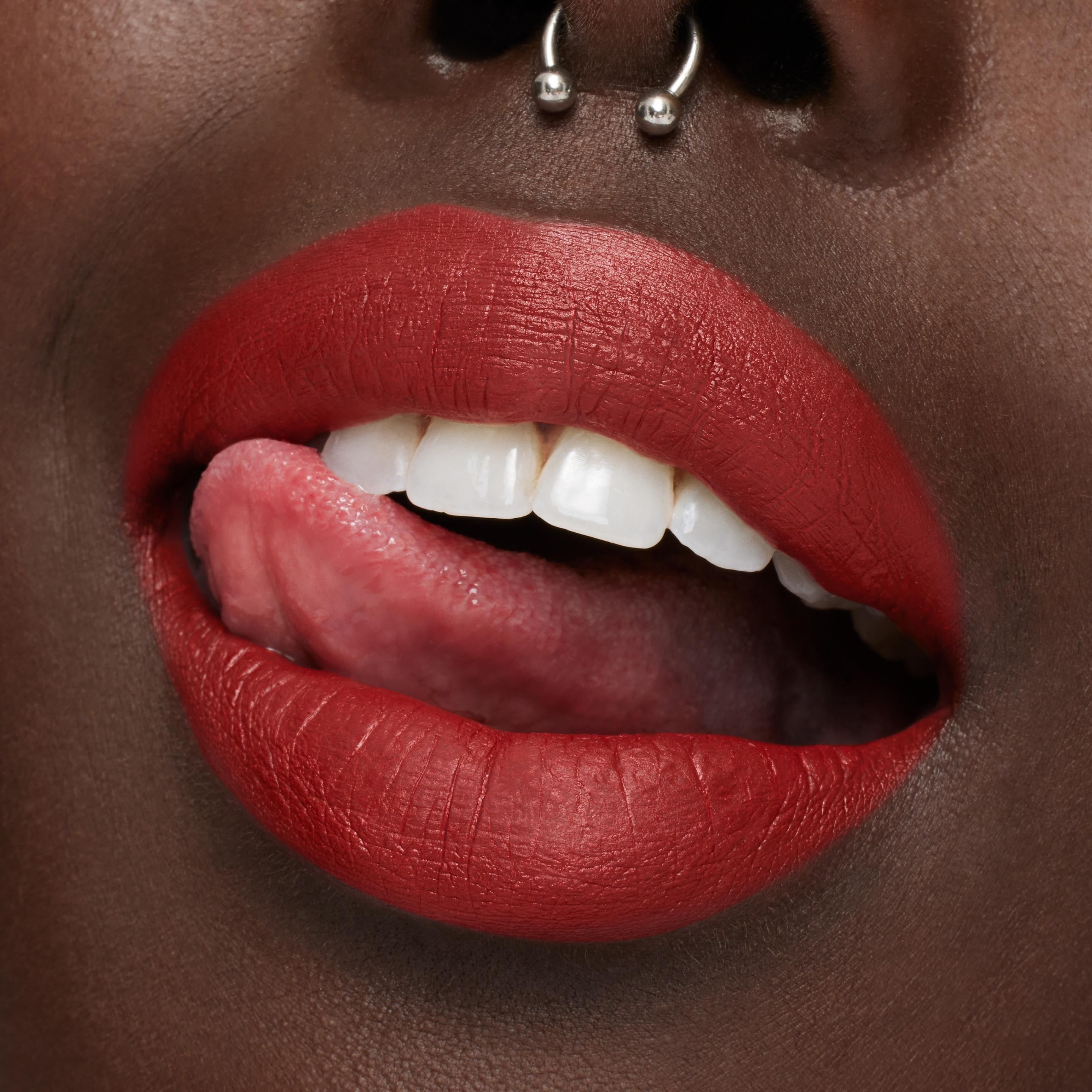 Produktbild MAC MACximal Silky Matte Viva Glam Lipstick 2 von 4
