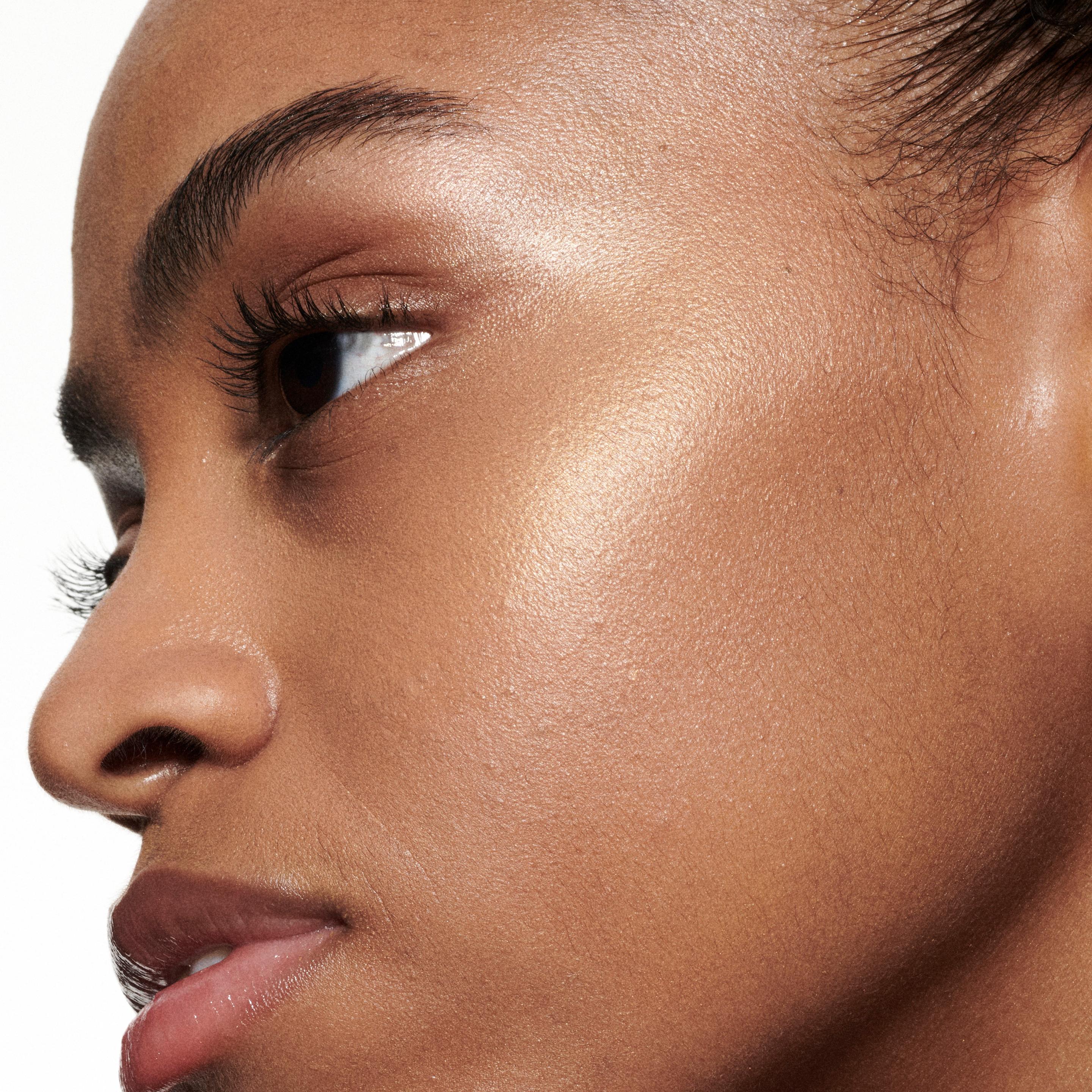 Produktbild MAC Stobe Beam Liquid Blush 4 von 7