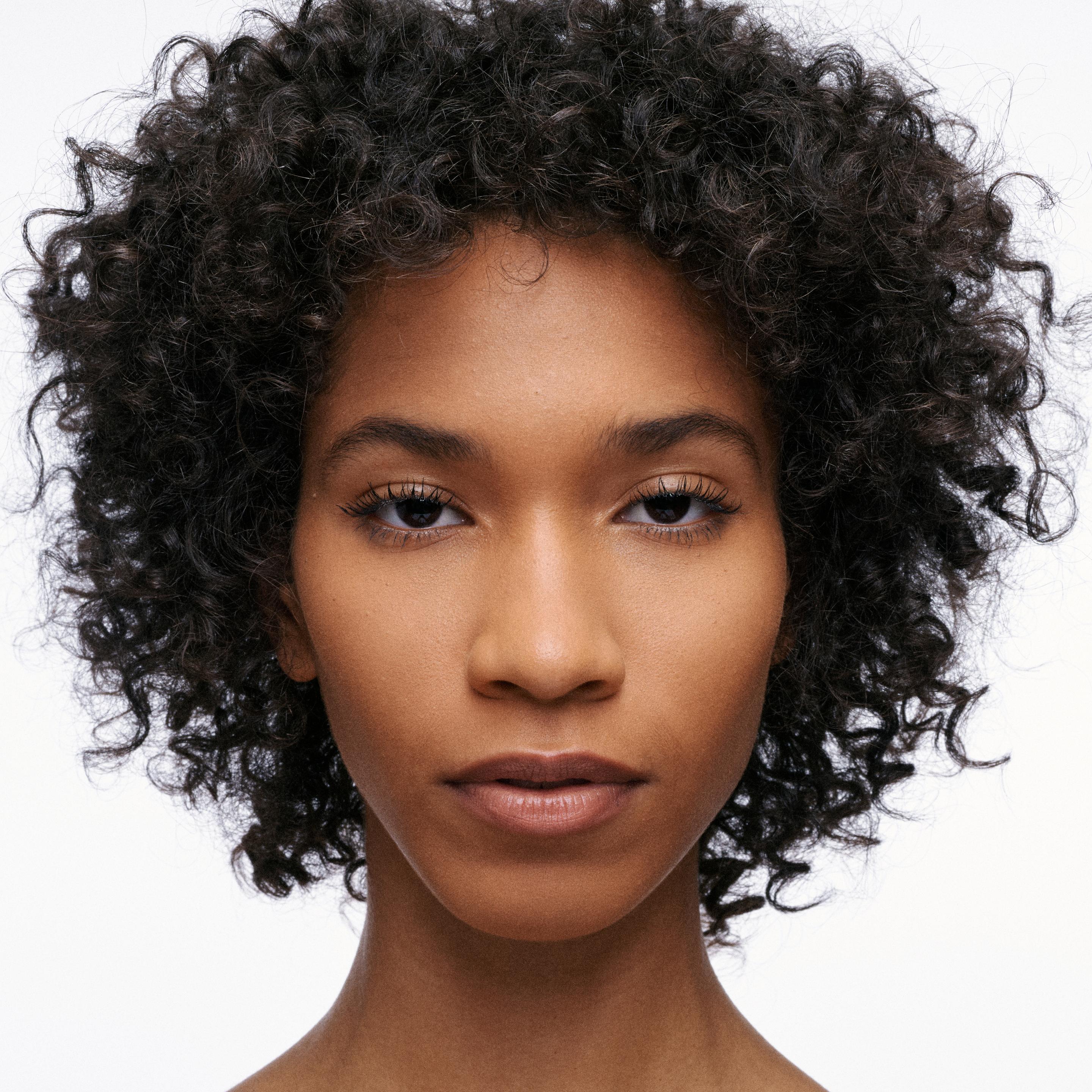Produktbild MAC Stuido Fix Powder Plus Foundation 3 von 3