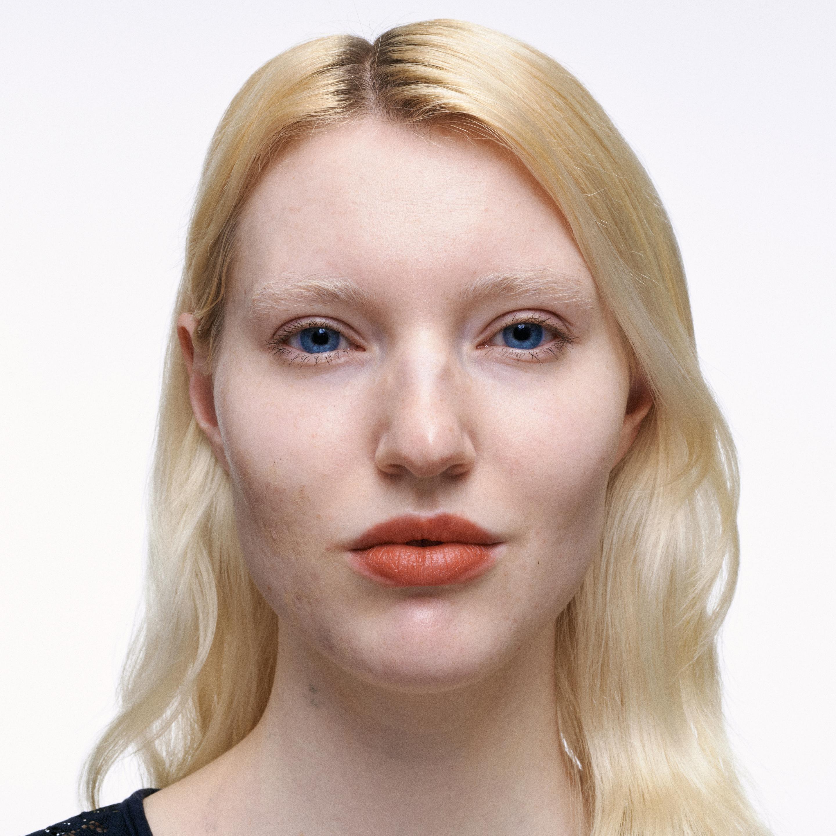 Produktbild MAC Stuido Fix Powder Plus Foundation 4 von 4