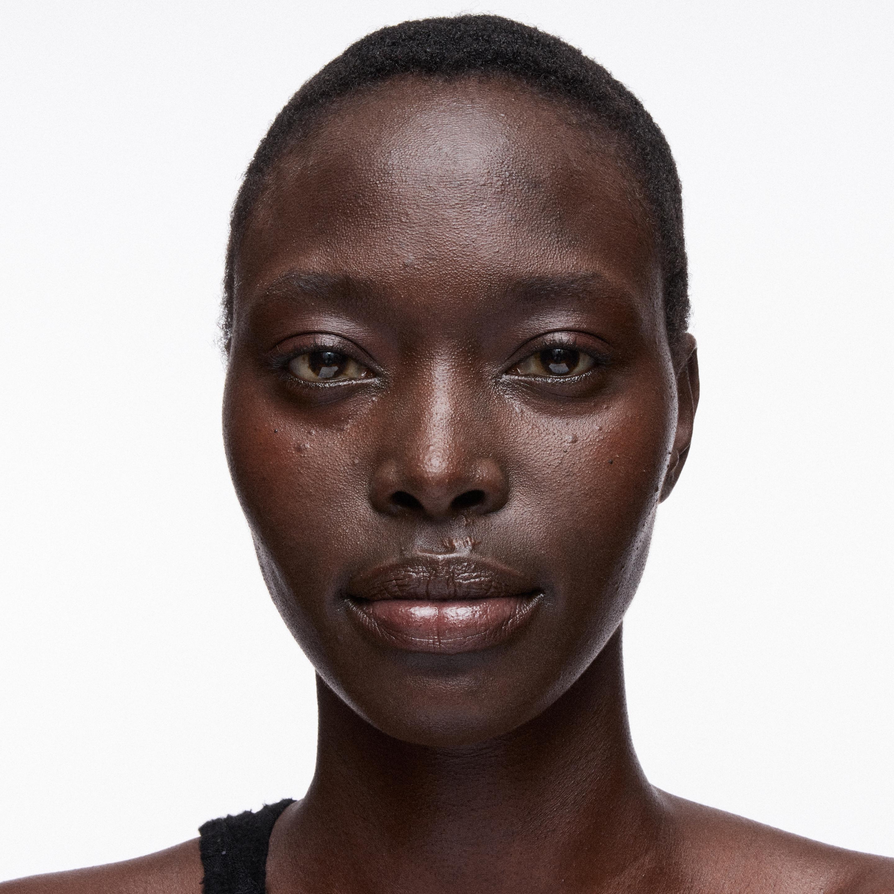 Produktbild MAC Stuido Fix Powder Plus Foundation 4 von 4