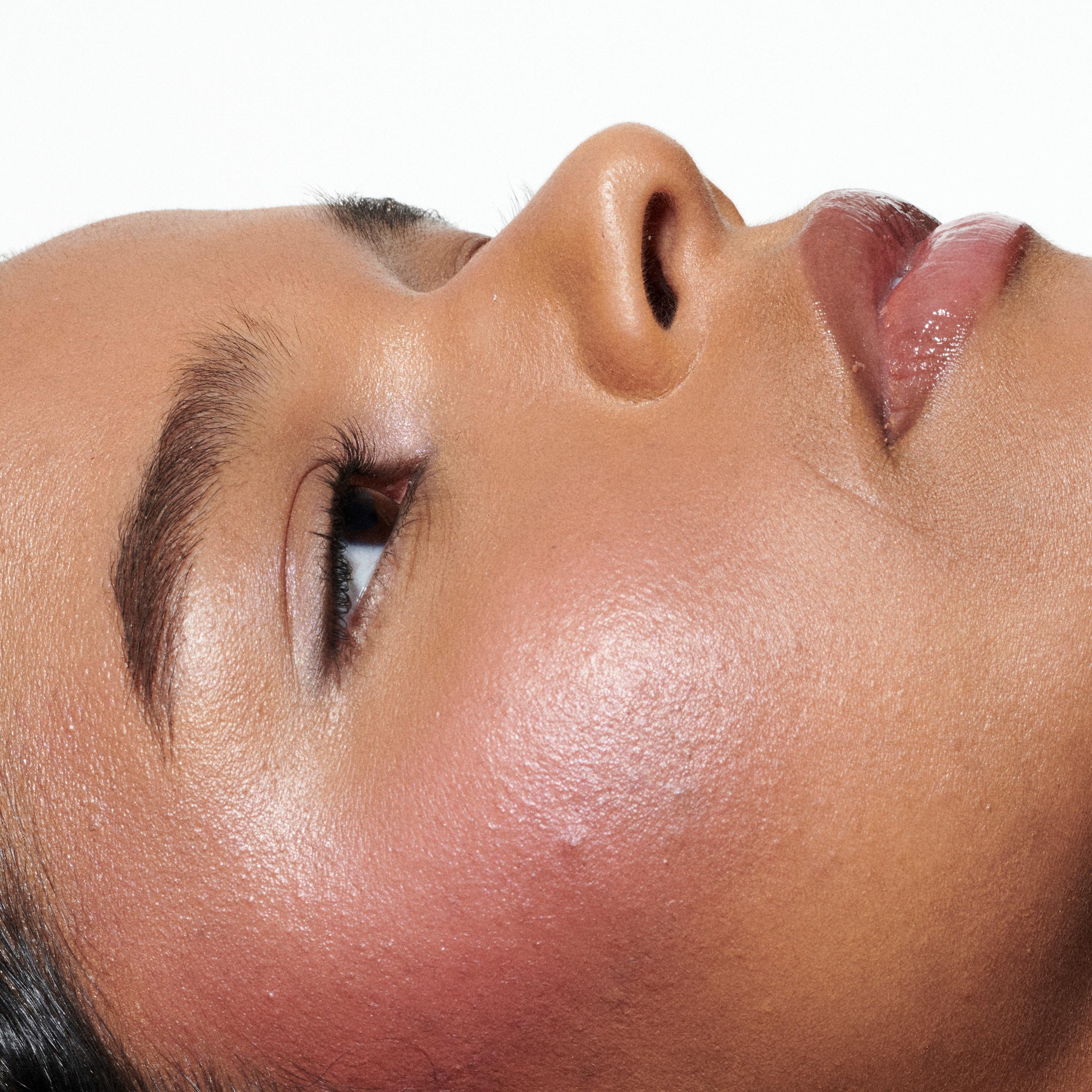 Produktbild MAC Stobe Beam Liquid Blush 4 von 5