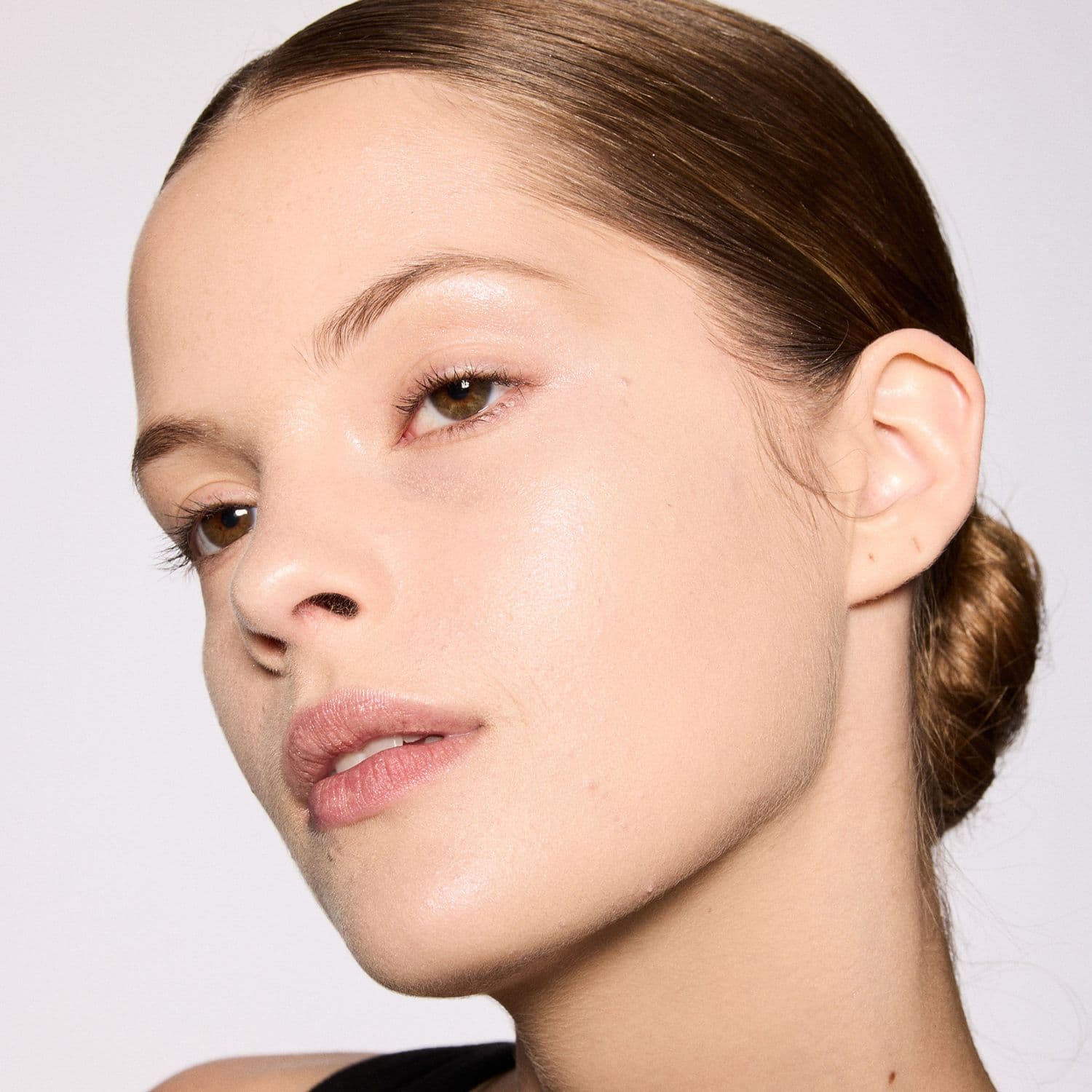 MAC Extra Dimension Skinfinish