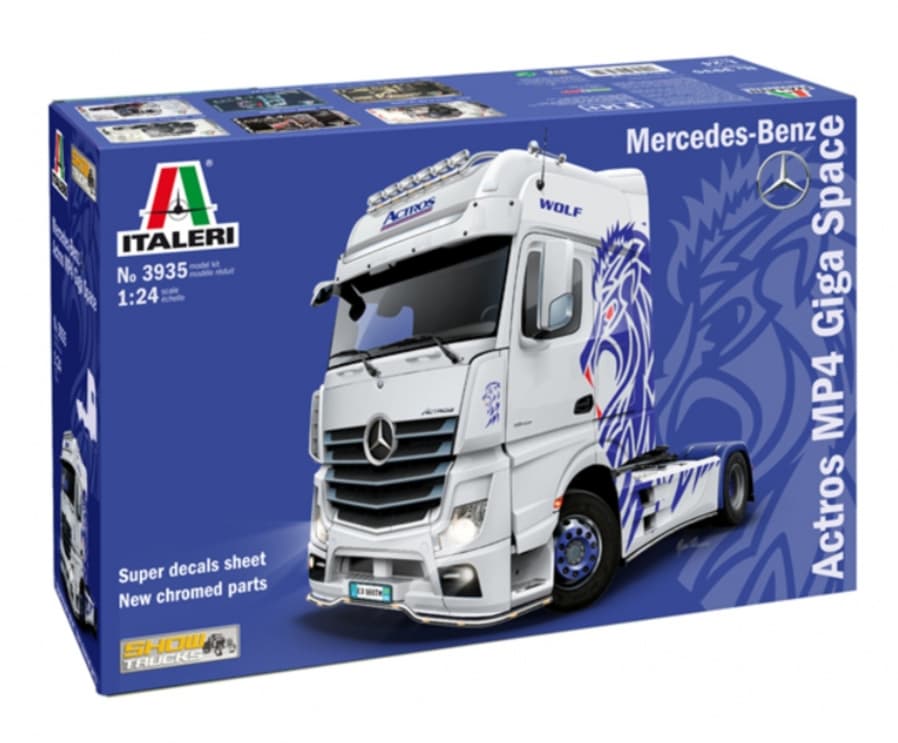 Produktbild Italeri 510003935 - 1:24 M-B Actros MP4 Show GigaSpace 2 von 2
