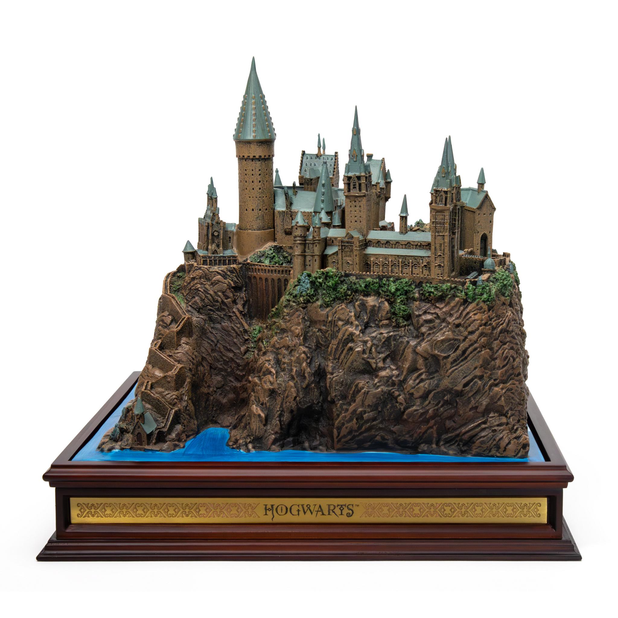 Produktbild The Noble Collection - Harry Potter - Collectibles - Hogwarts School Sculpture 8 von 9