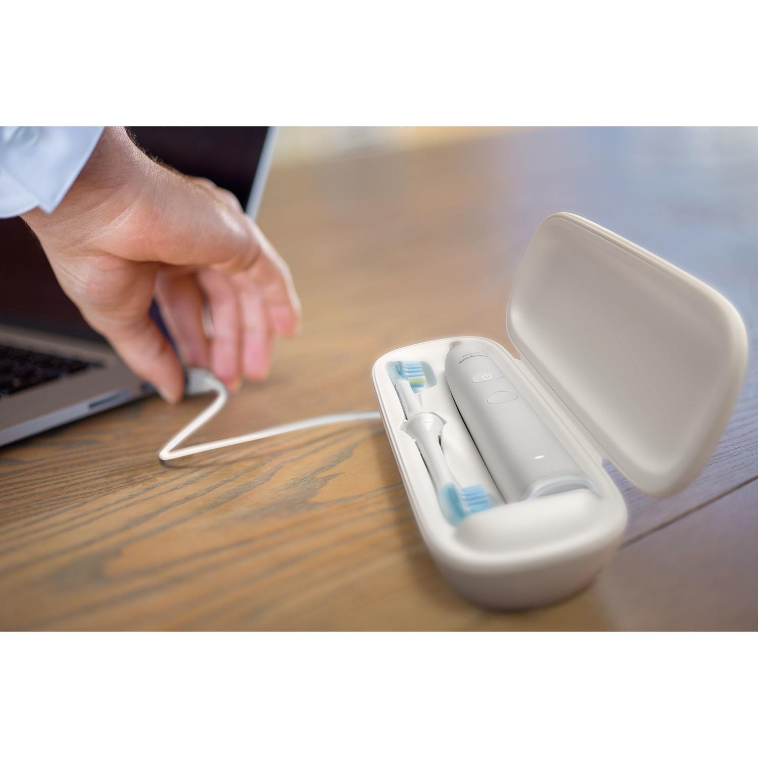 Produktbild PHILIPS Sonicare DiamondClean 9000 Elektrische Schallzahnbürste mit App, weiß, HX9913/16 6 von 8