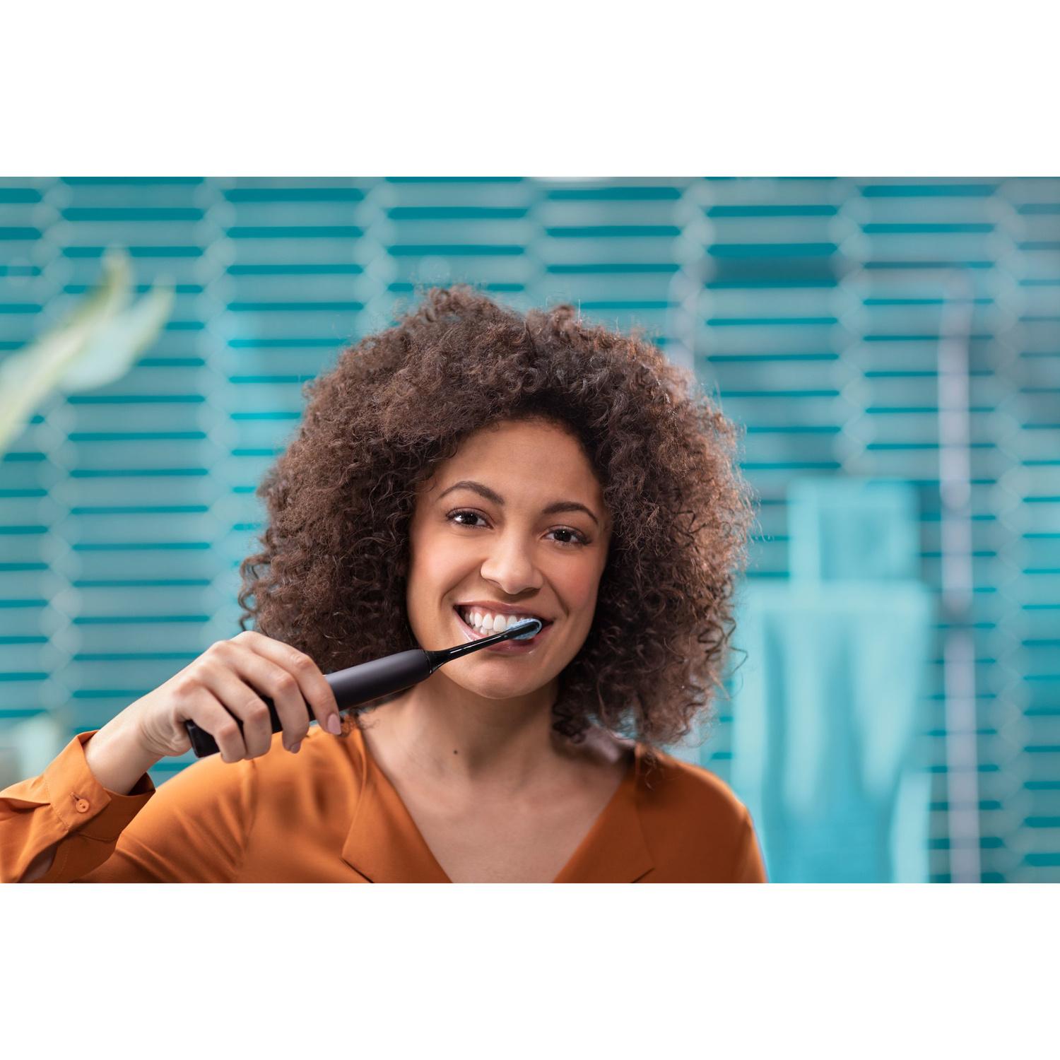 Produktbild PHILIPS Sonicare DiamondClean 9000 Elektrische Schallzahnbürste mit App, schwarz, HX9913/18 7 von 7
