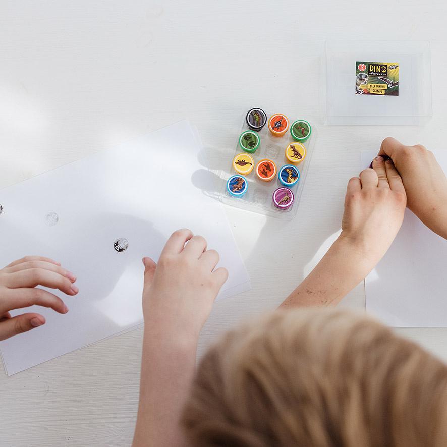 Produktbild TM ESSENTIALS - DINO SELBSTFÄRBE STEMPEL 2 von 8