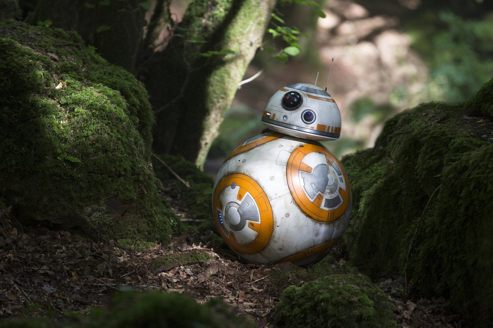 Produktbild Star Wars - Das Erwachen der Macht - Line Look 2020 (+ Bonus-Blu-ray) 2 von 10