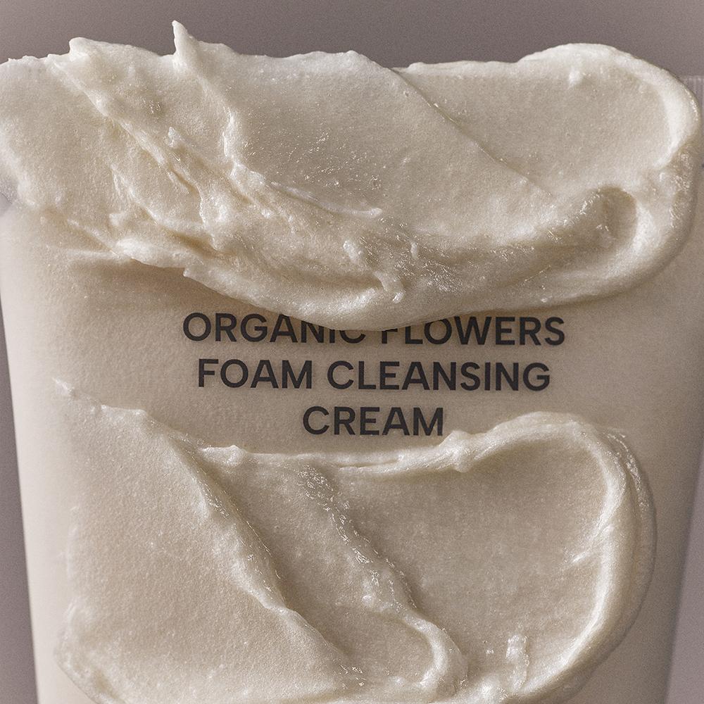 Produktbild WHAMISA Organic Flowers Foam Cleansing Cream 6 von 7