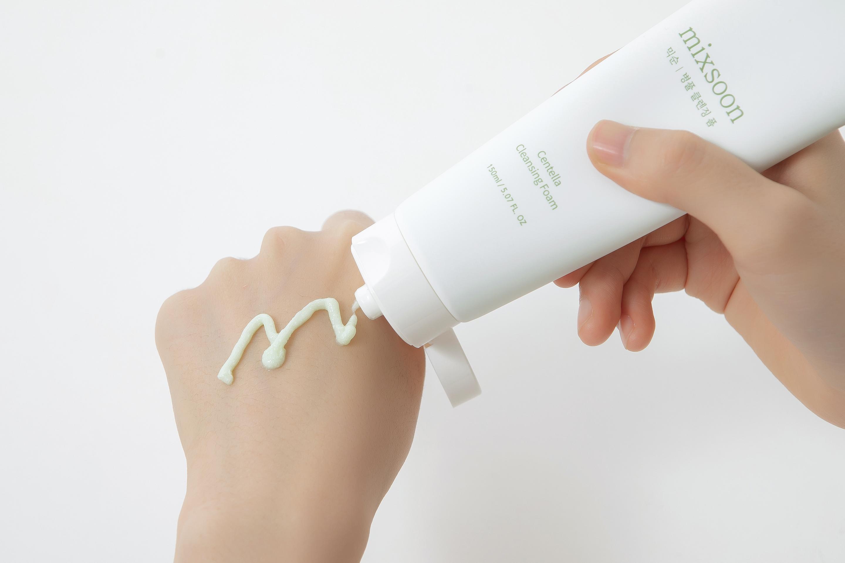 Produktbild MIXSOON Centella Cleansing Foam 6 von 25