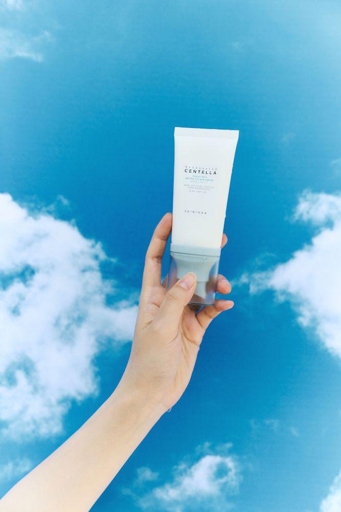 Produktbild SKIN1004 Madagascar Centella Hyalu-Cica WATER-FIT Sun serum 15 von 25