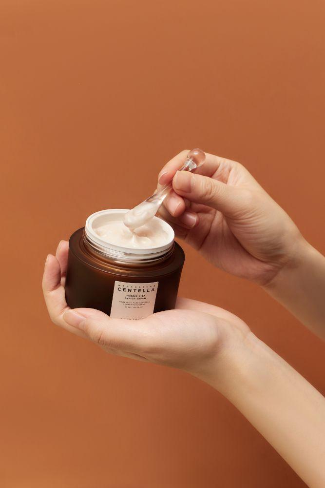 Produktbild SKIN1004 Madagascar Centella Probio-Cica Enrich Cream 6 von 11