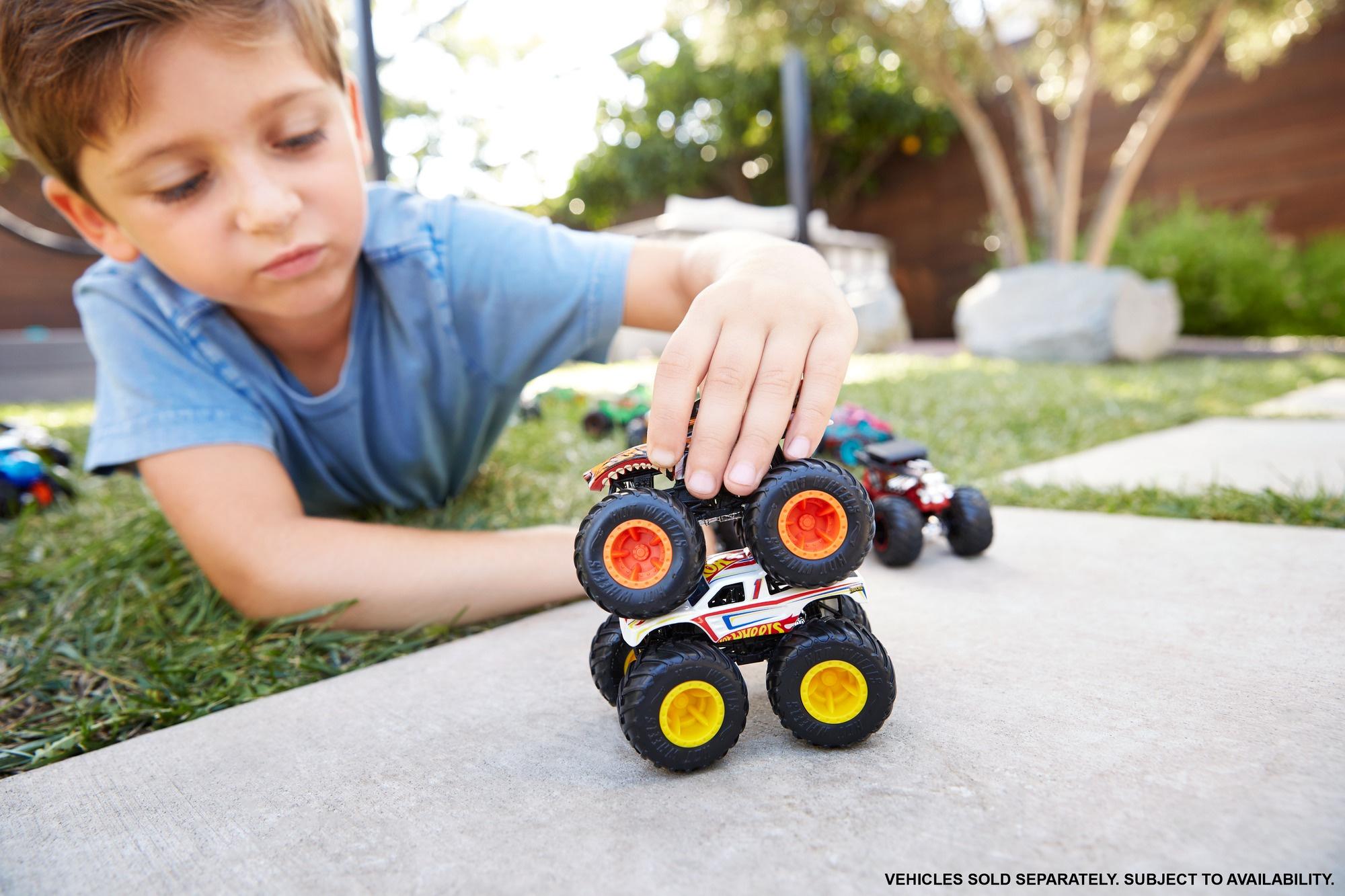 Produktbild Hot Wheels Monster Trucks 1:64 Die-Cast Sortiment 11 von 15