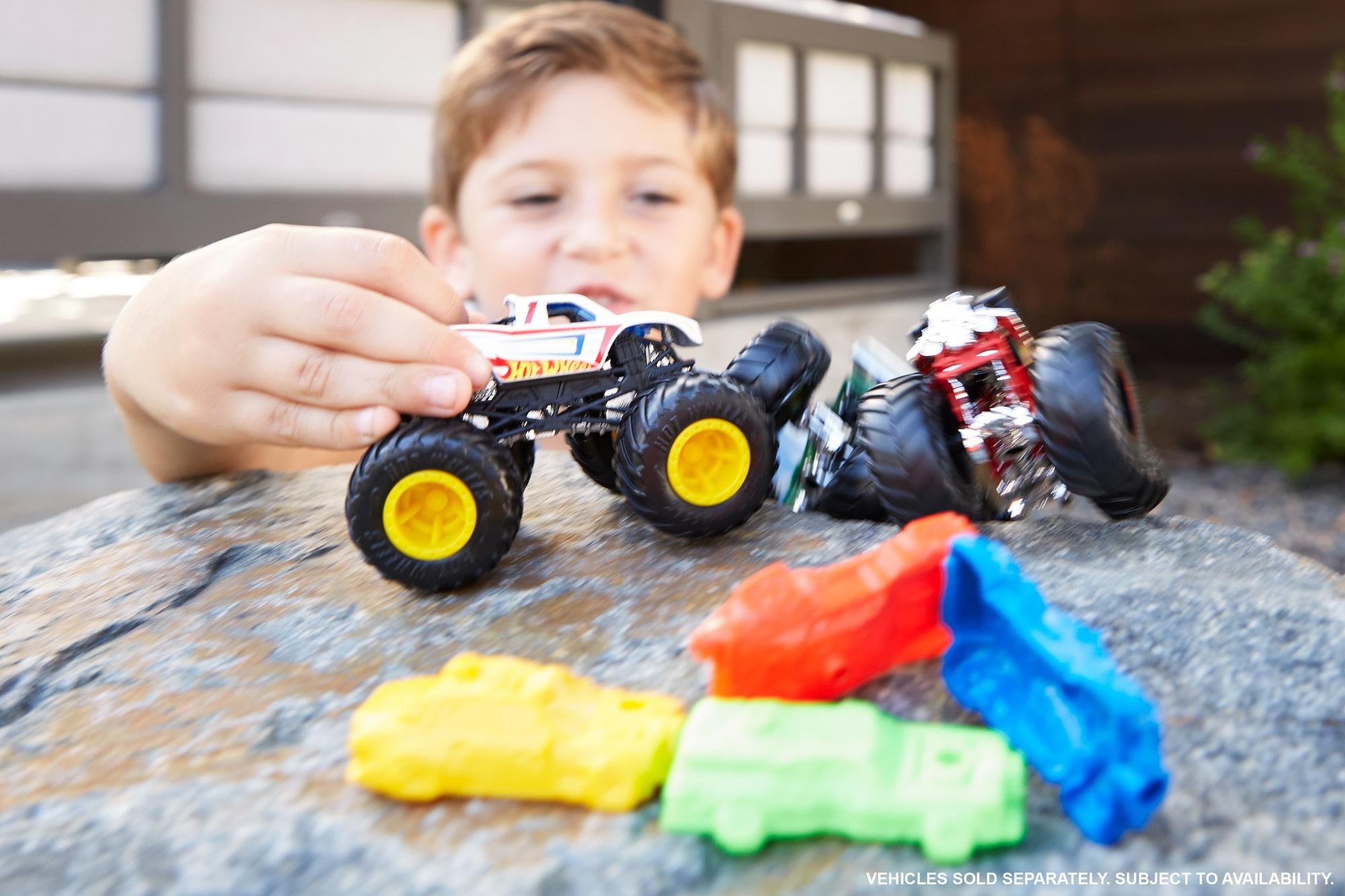 Produktbild Hot Wheels Monster Trucks 1:64 Die-Cast Sortiment 6 von 15