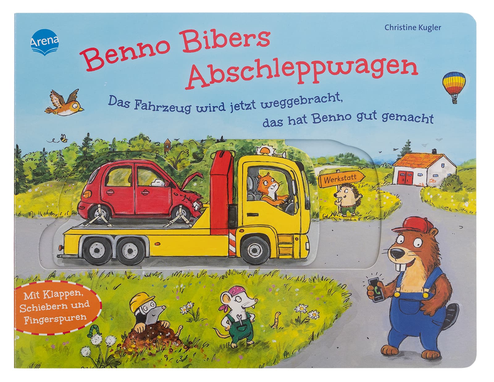 Benno Bibers Abschleppwagen. Das Fahrzeug wird jetzt weggebracht, das hat Benno gut gemacht