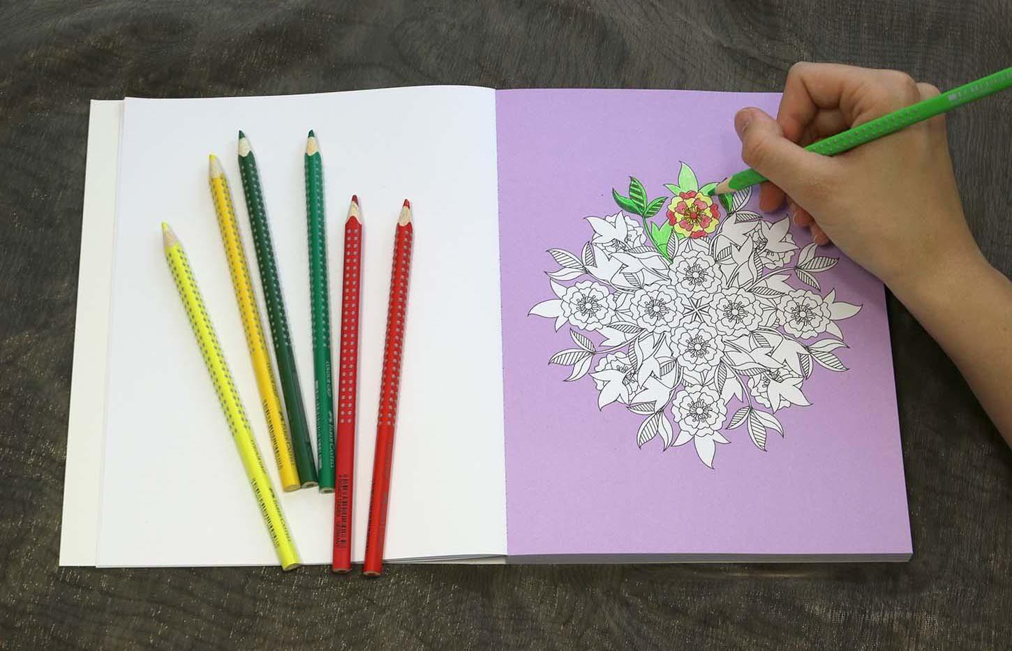 Produktbild Mandala-Malträume: Bezaubernde Blüten 2 von 4