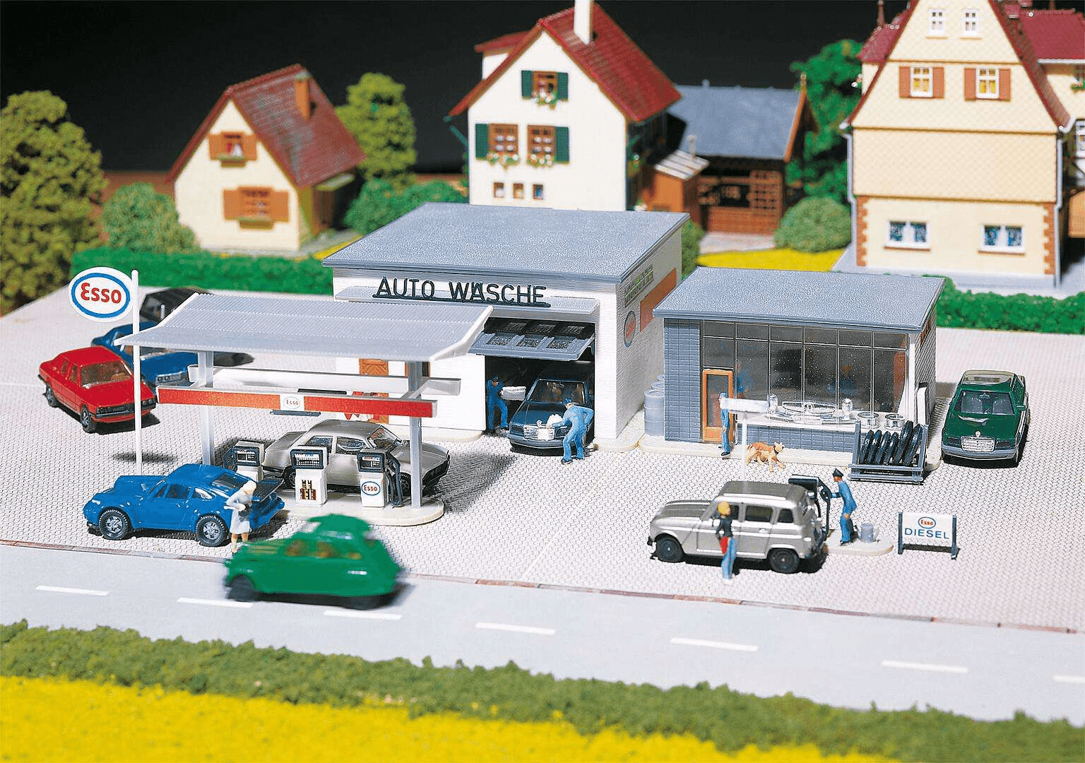 FALLER H0 191843 Tankstelle mit Waschhalle Bausatz