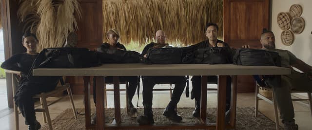 Shadow Force online bestellen | MÜLLER