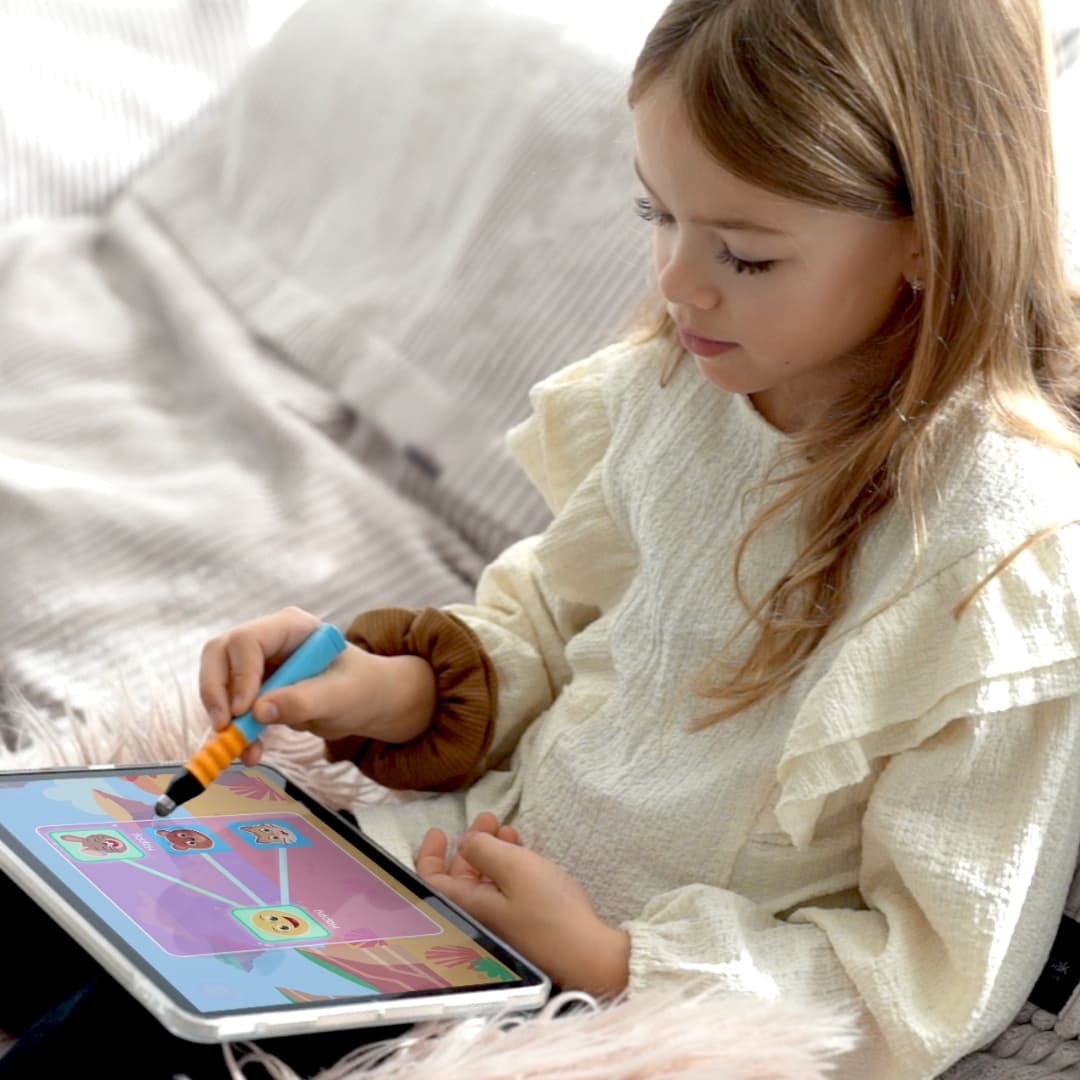 Edurino Kit de démarrage Luka Pensée logique et codage à partir de 4 ans avec application | Détecter les structures et les motifs de manière ludique | énigmes et boutons Edurino Kit de démarrage Luka Pensée logique et codage à partir de 4 ans avec application | Détecter les structures et les motifs de manière ludique | énigmes et boutons